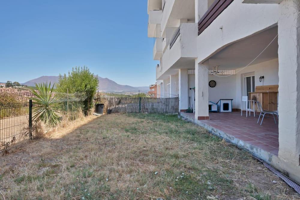 HillView Rooms in Manilva