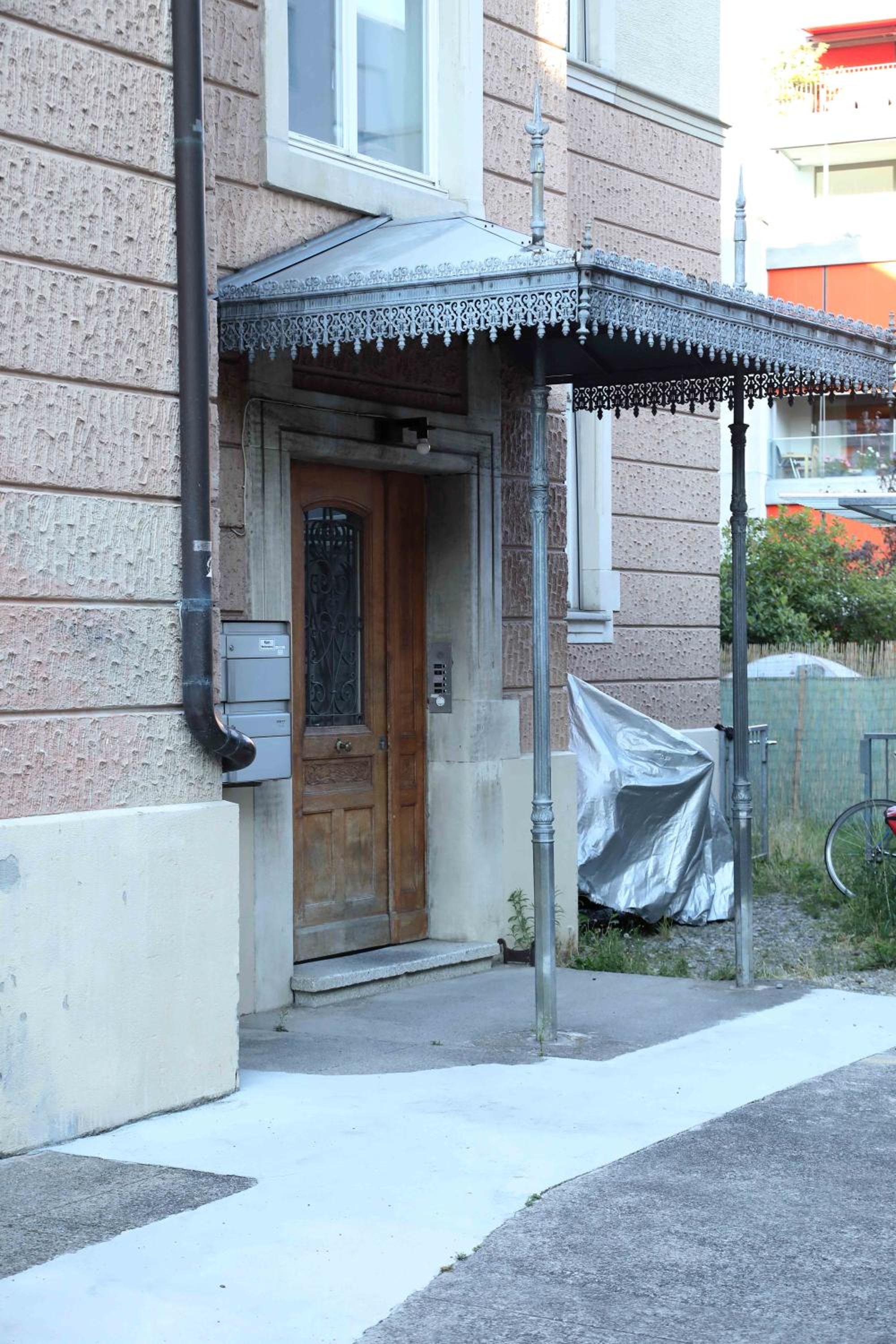 Grosse, ruhige Wohnung in Zürich, nahe Zentrum