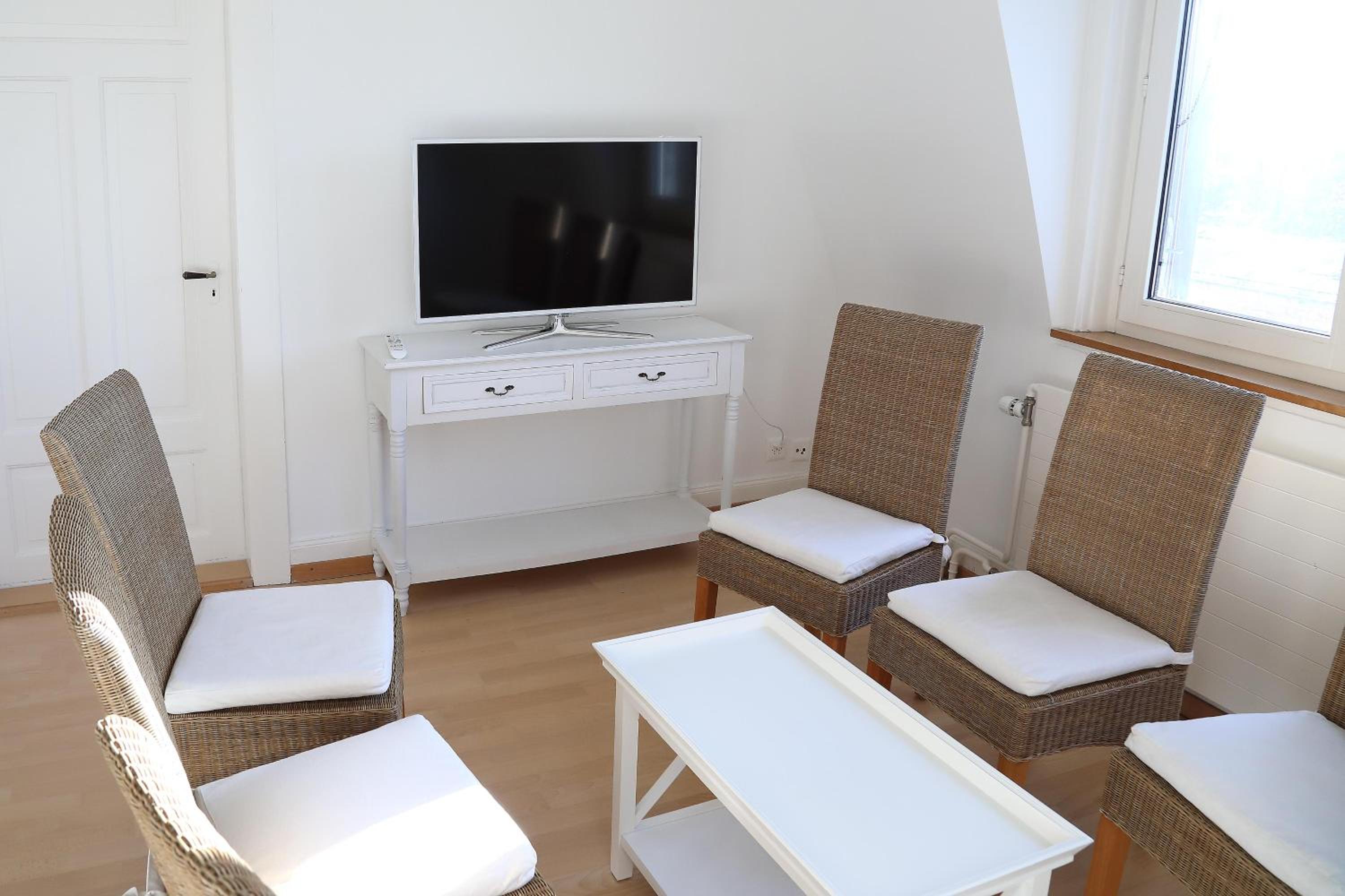 Grosse, ruhige Wohnung in Zürich, nahe Zentrum