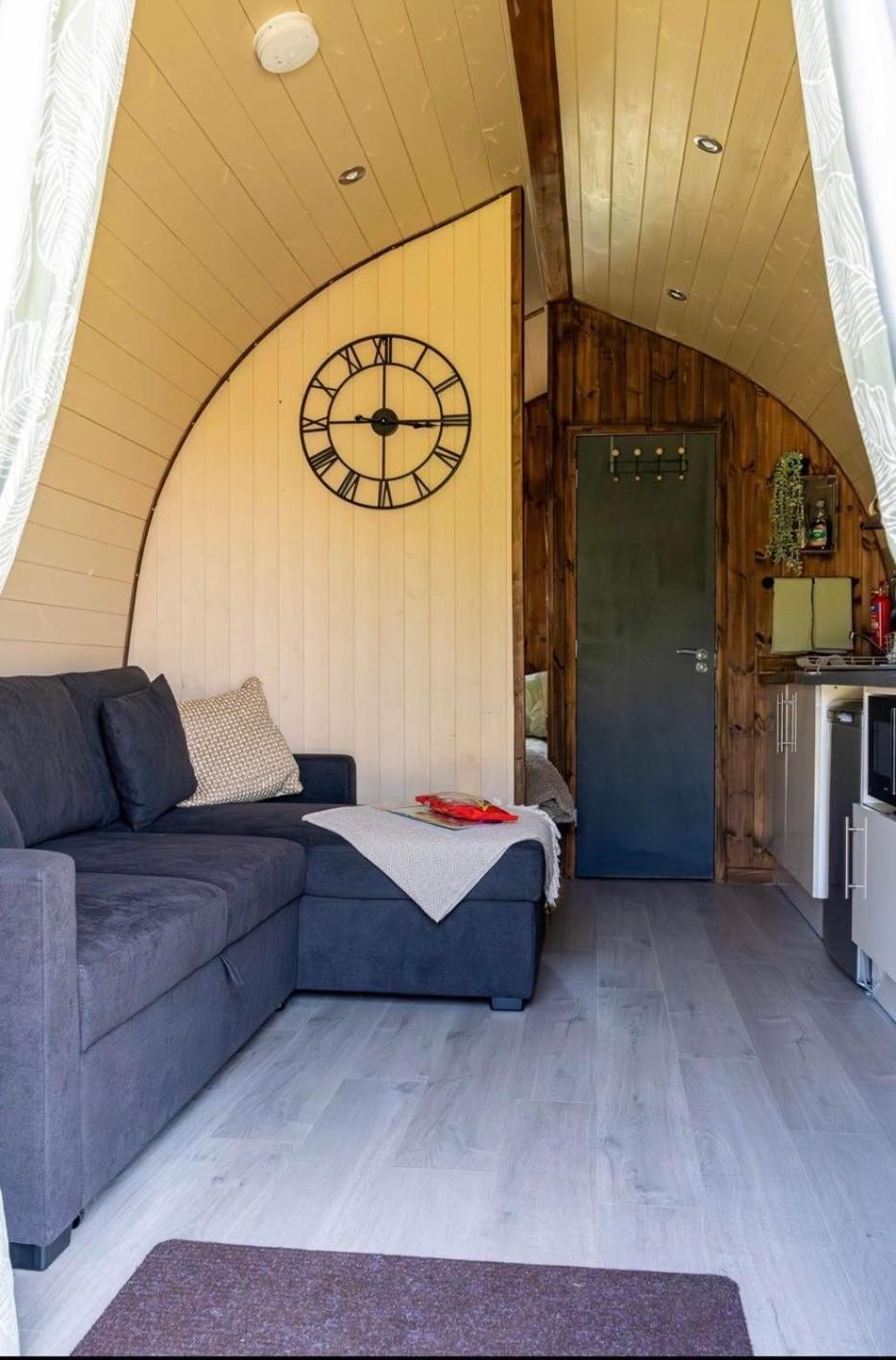 Standen Lodge - Glamping Pods with hot tub - Mablethorpe view 4