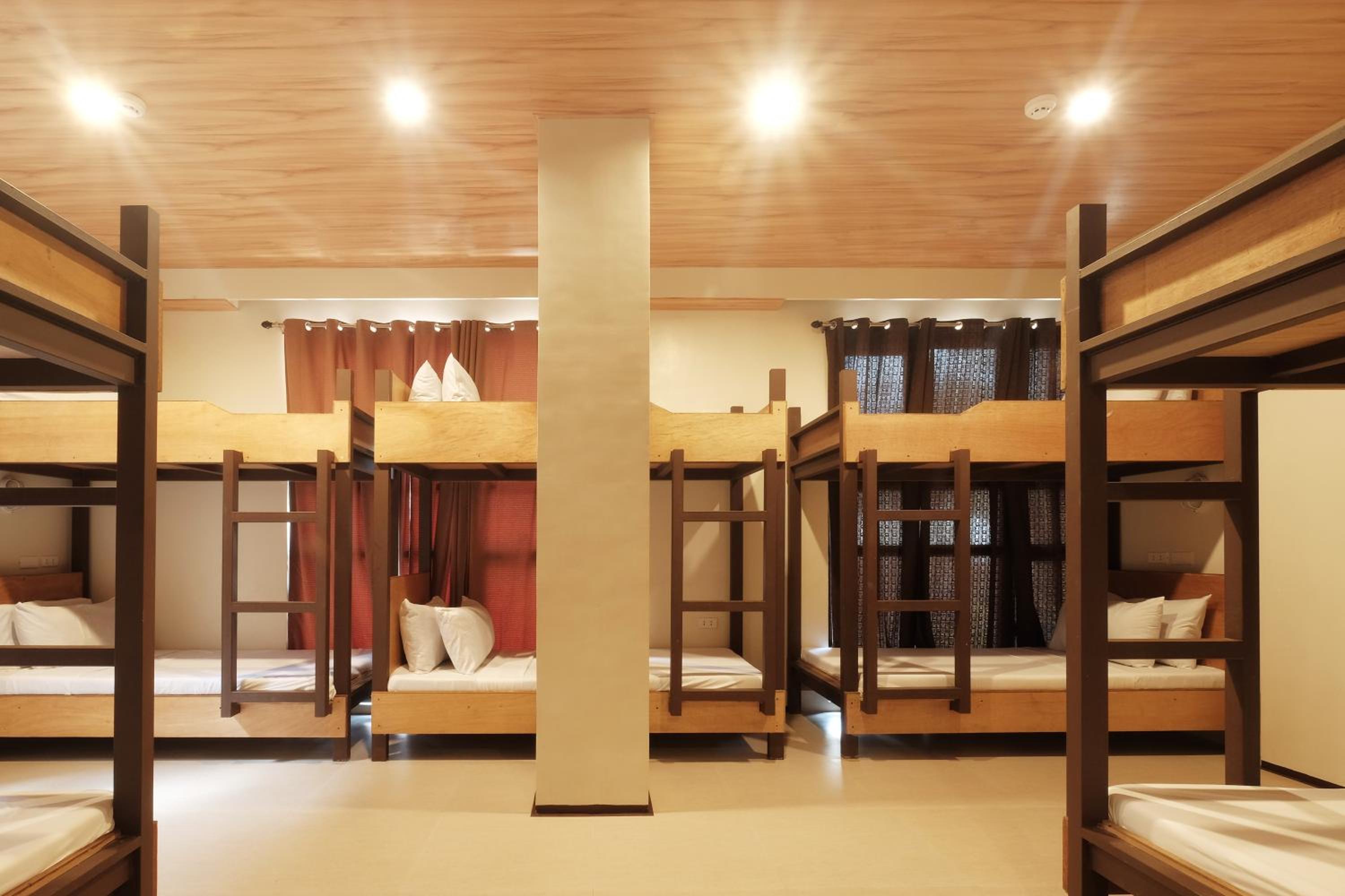 GHIELLANIQA INN