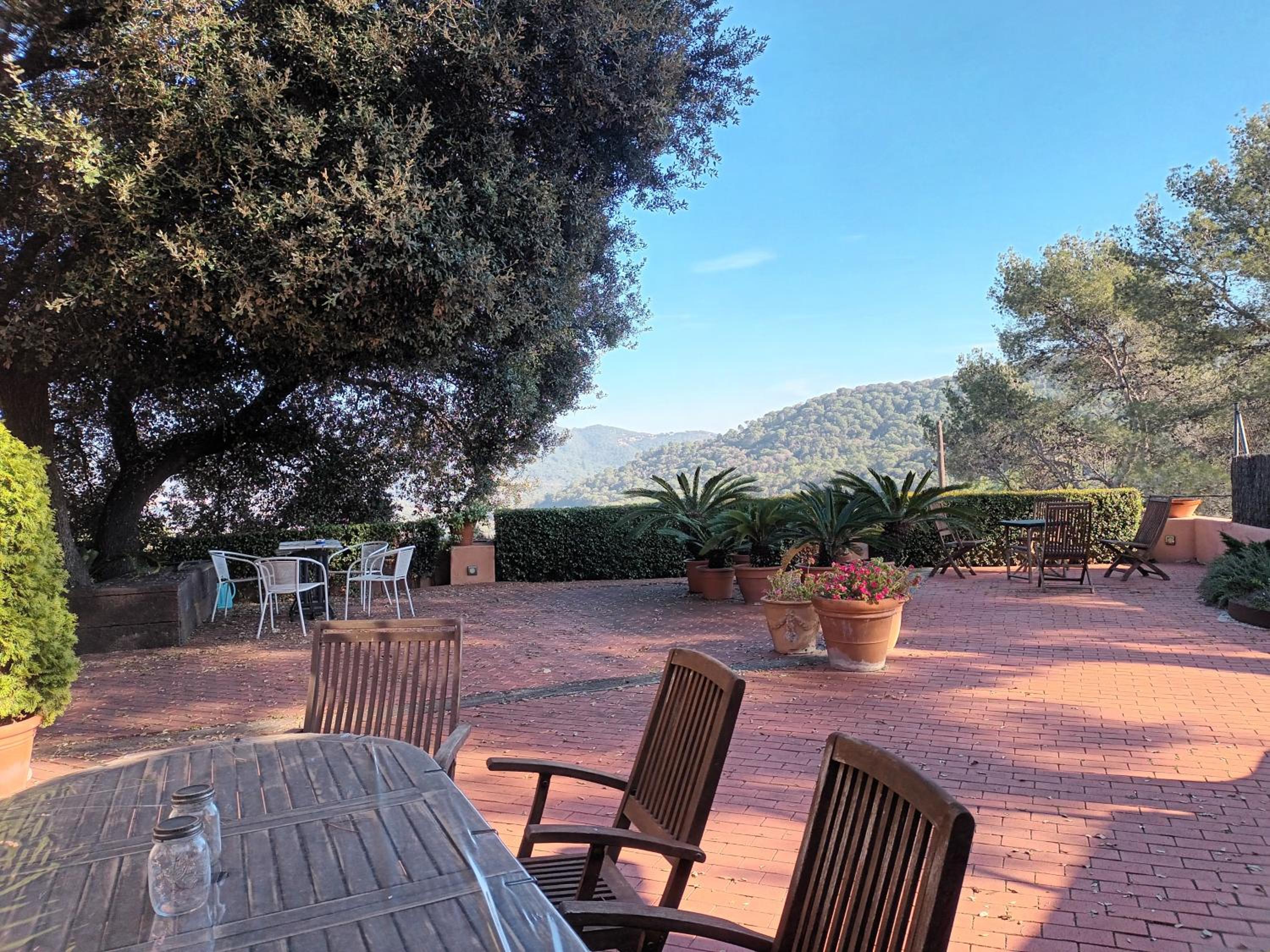 LES ALZINES piscina Privada! B&B No cocina view 3