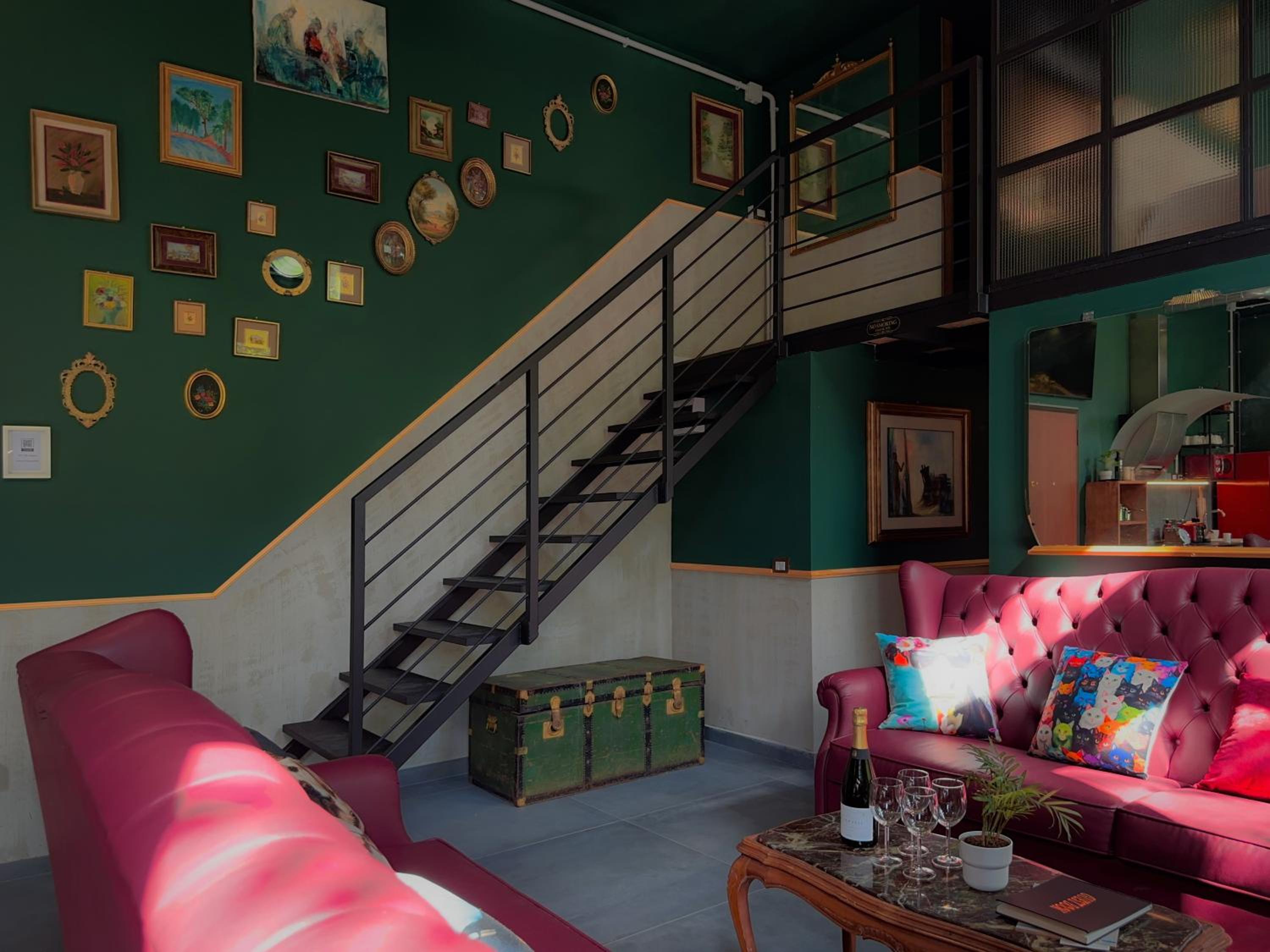 lounge