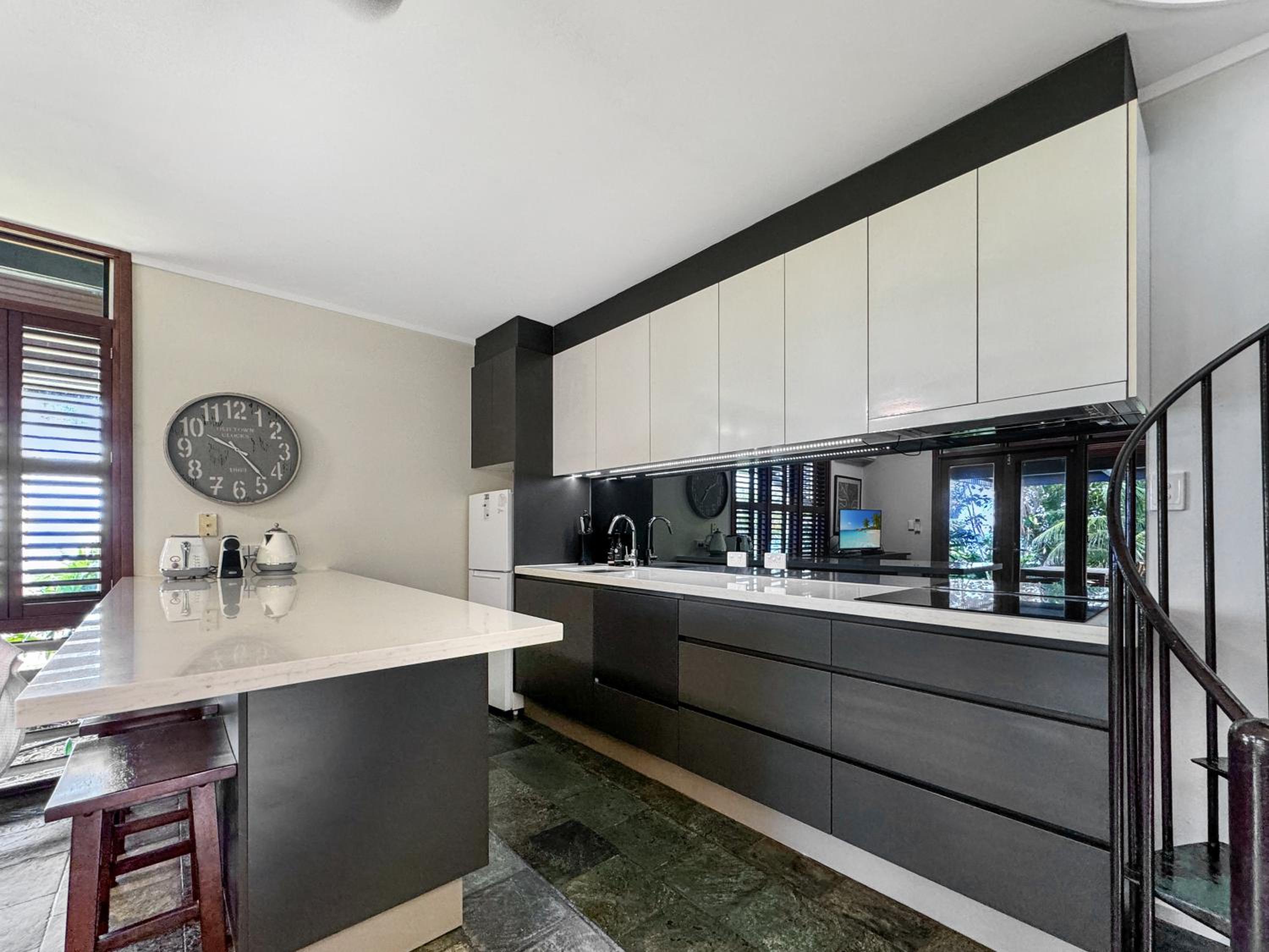 Wongalinga Beachfront Apartments