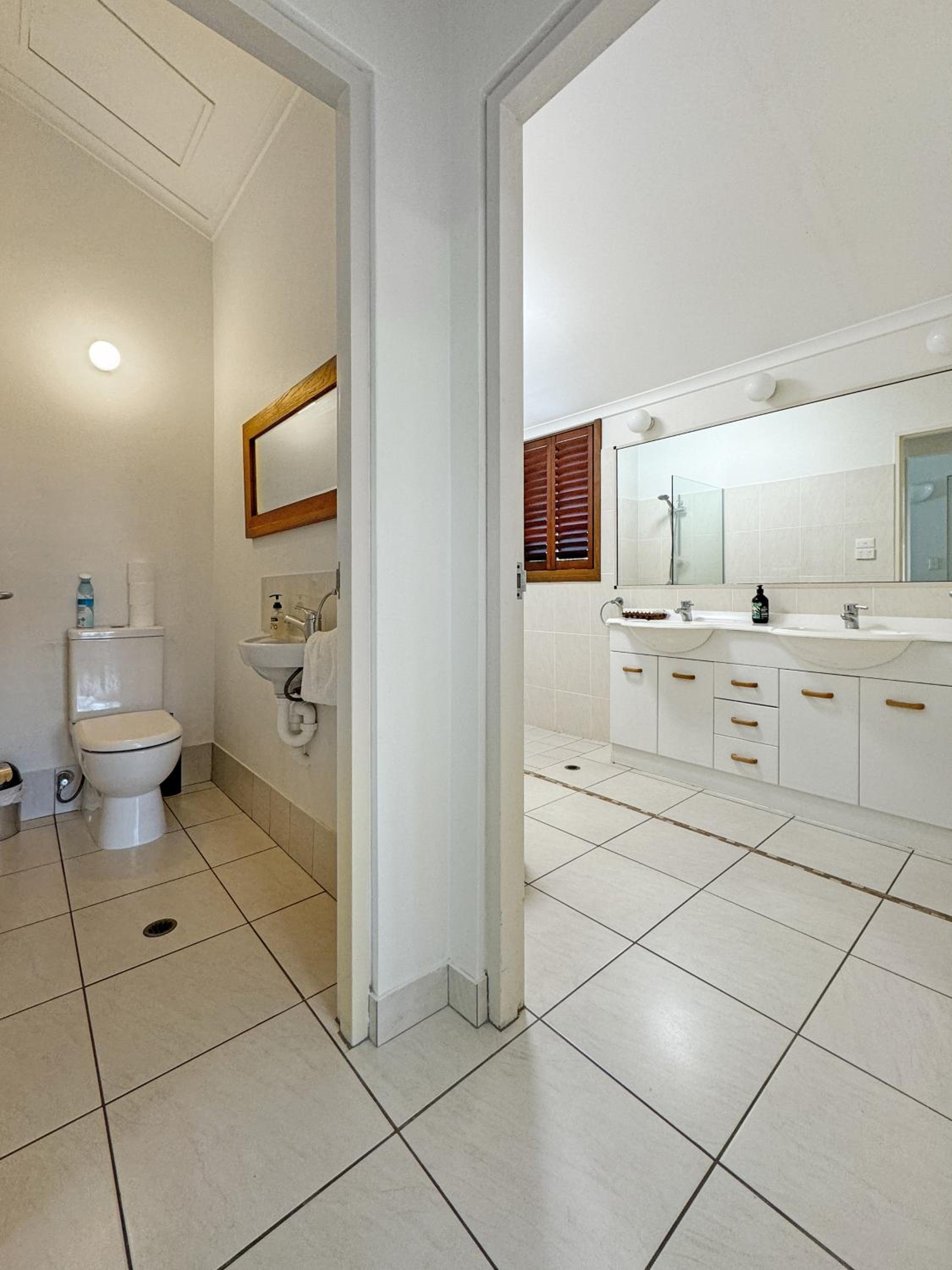 Wongalinga Beachfront Apartments
