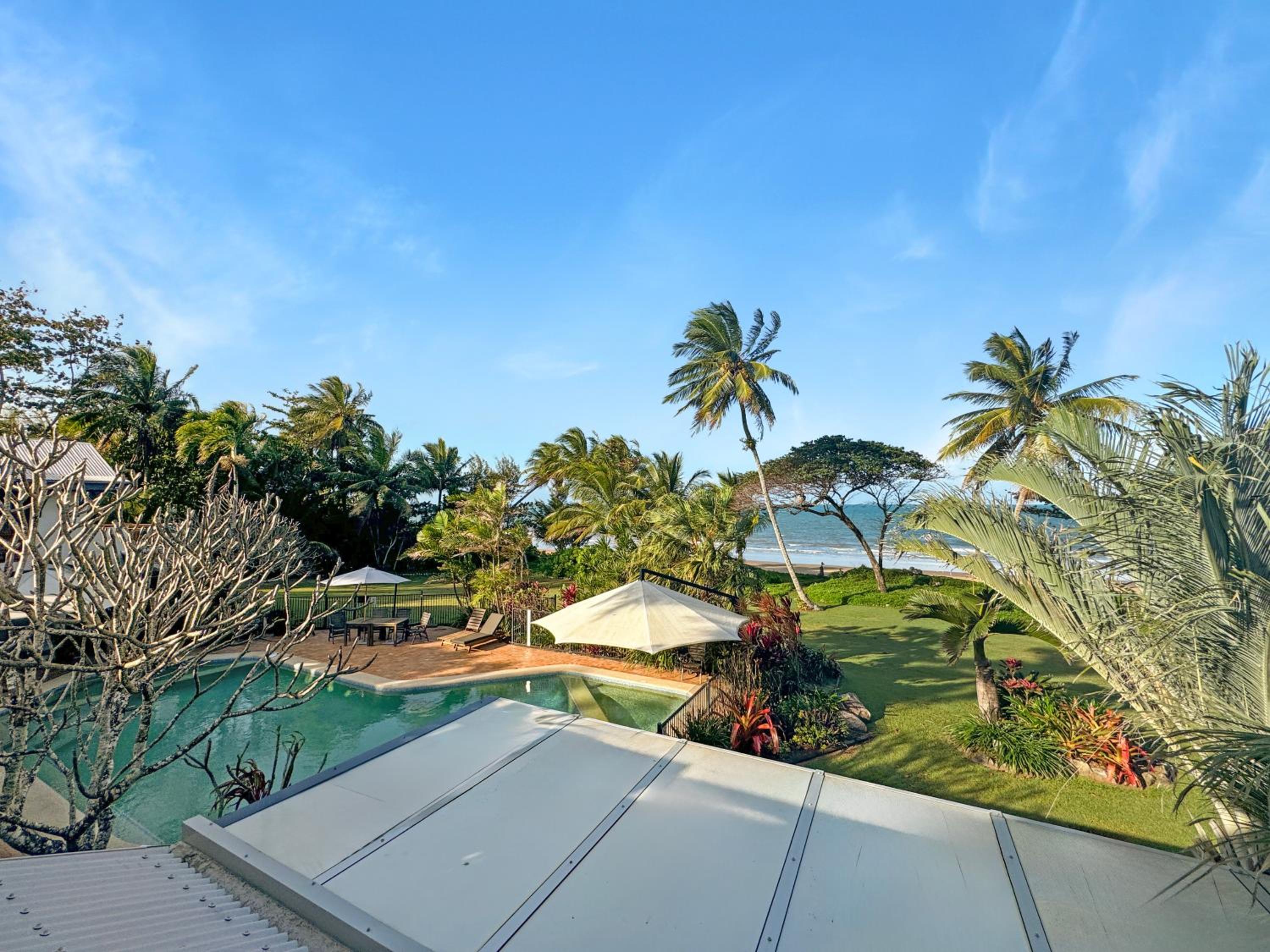 Wongalinga Beachfront Apartments