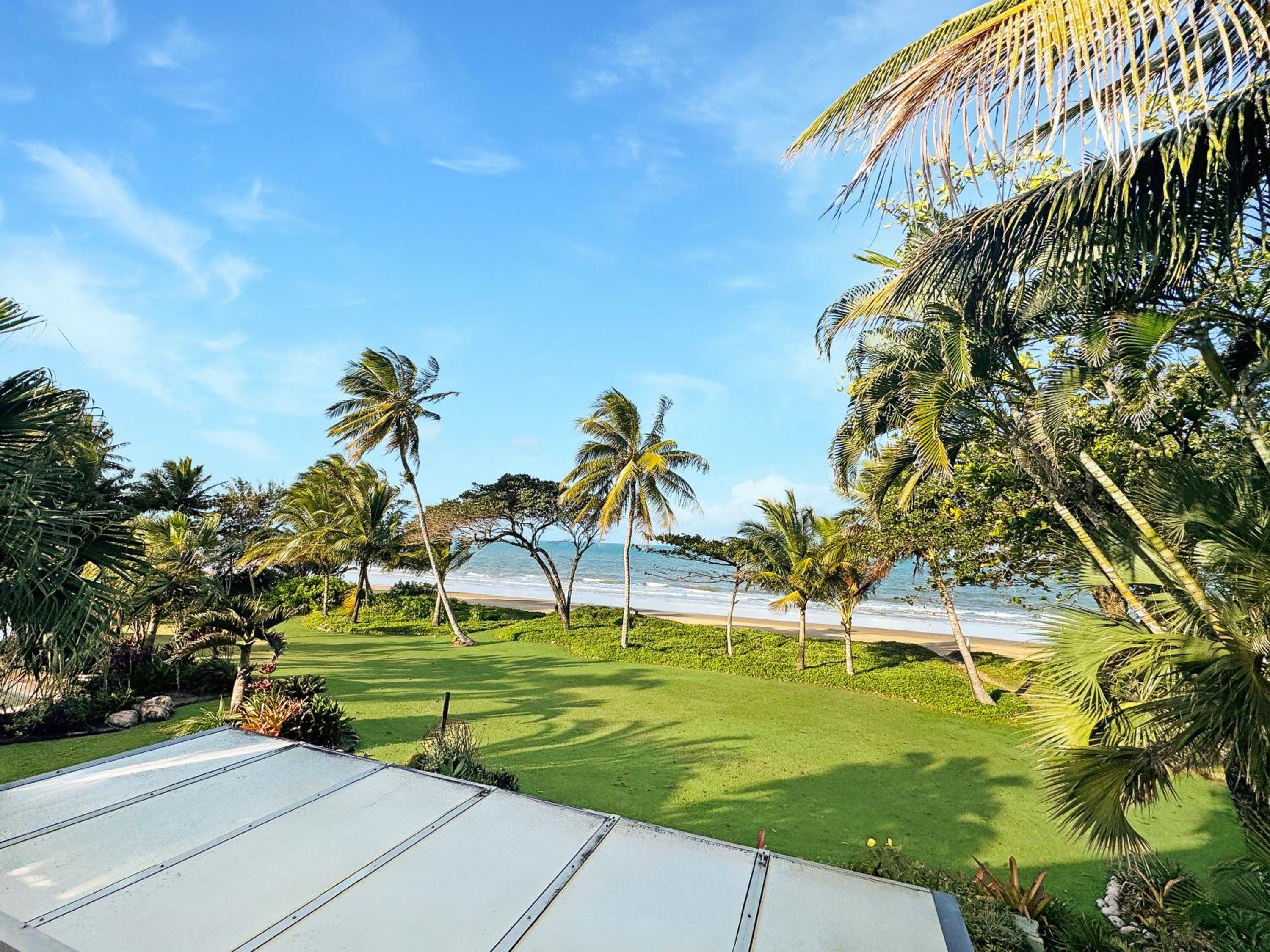 Wongalinga Beachfront Apartments