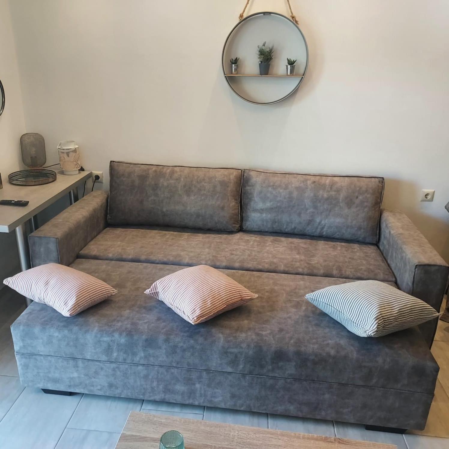 Malena Apartment by 8essentially