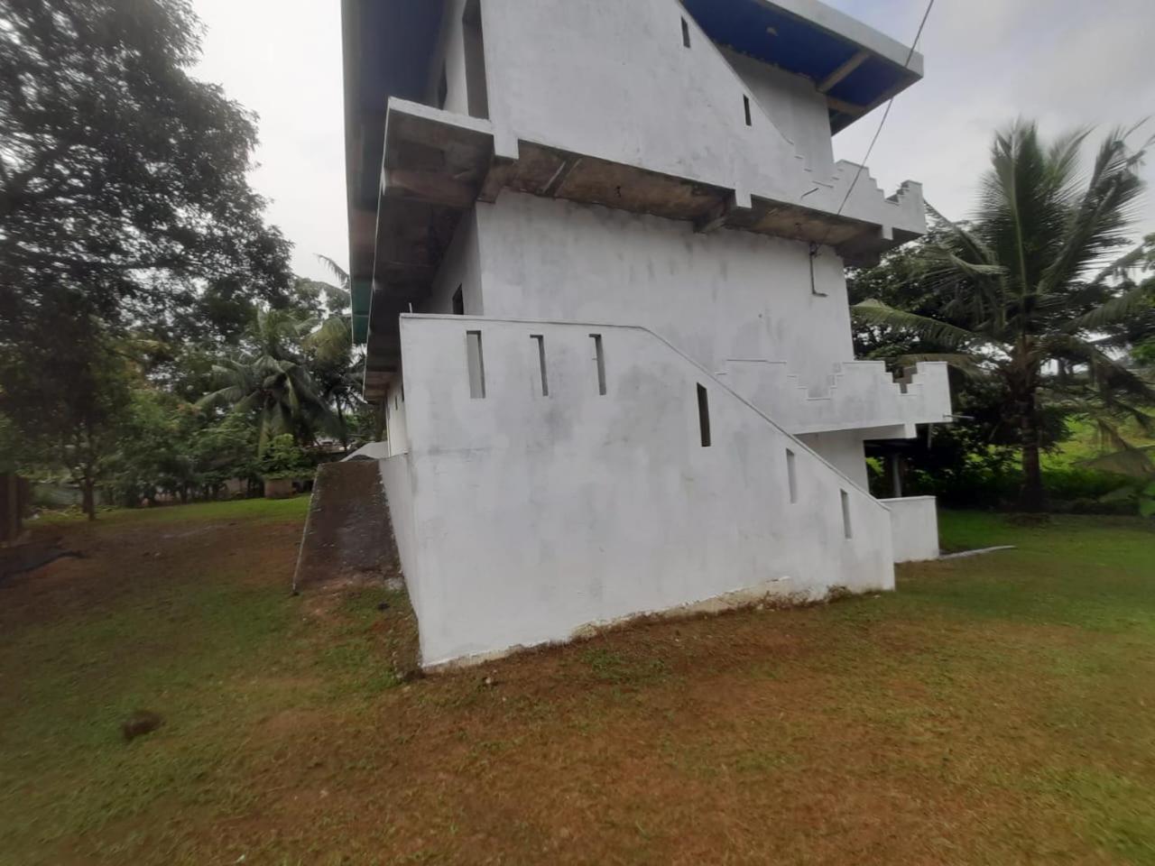 Sharu Tours Gest House view 5