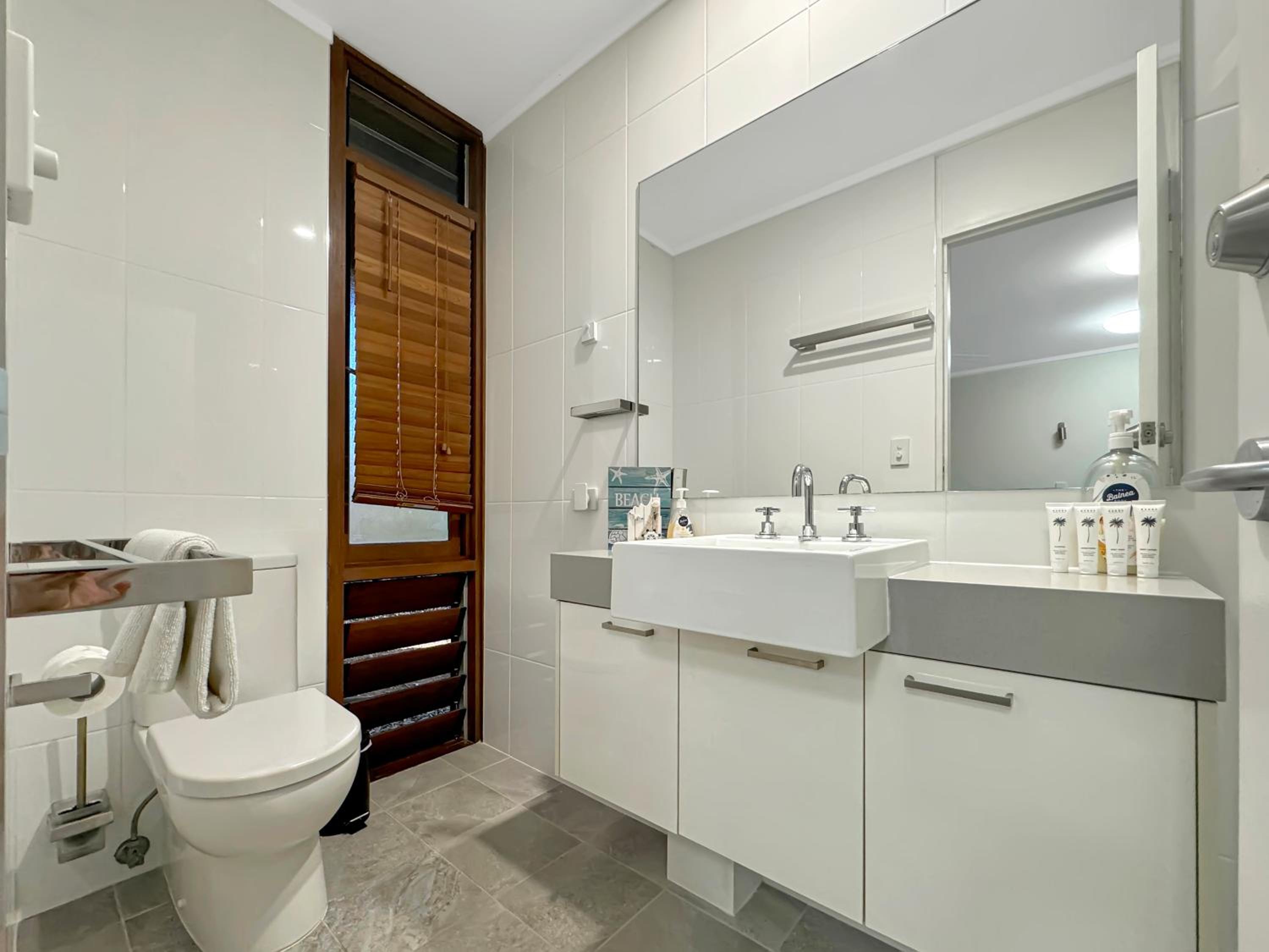 Wongalinga Beachfront Apartments