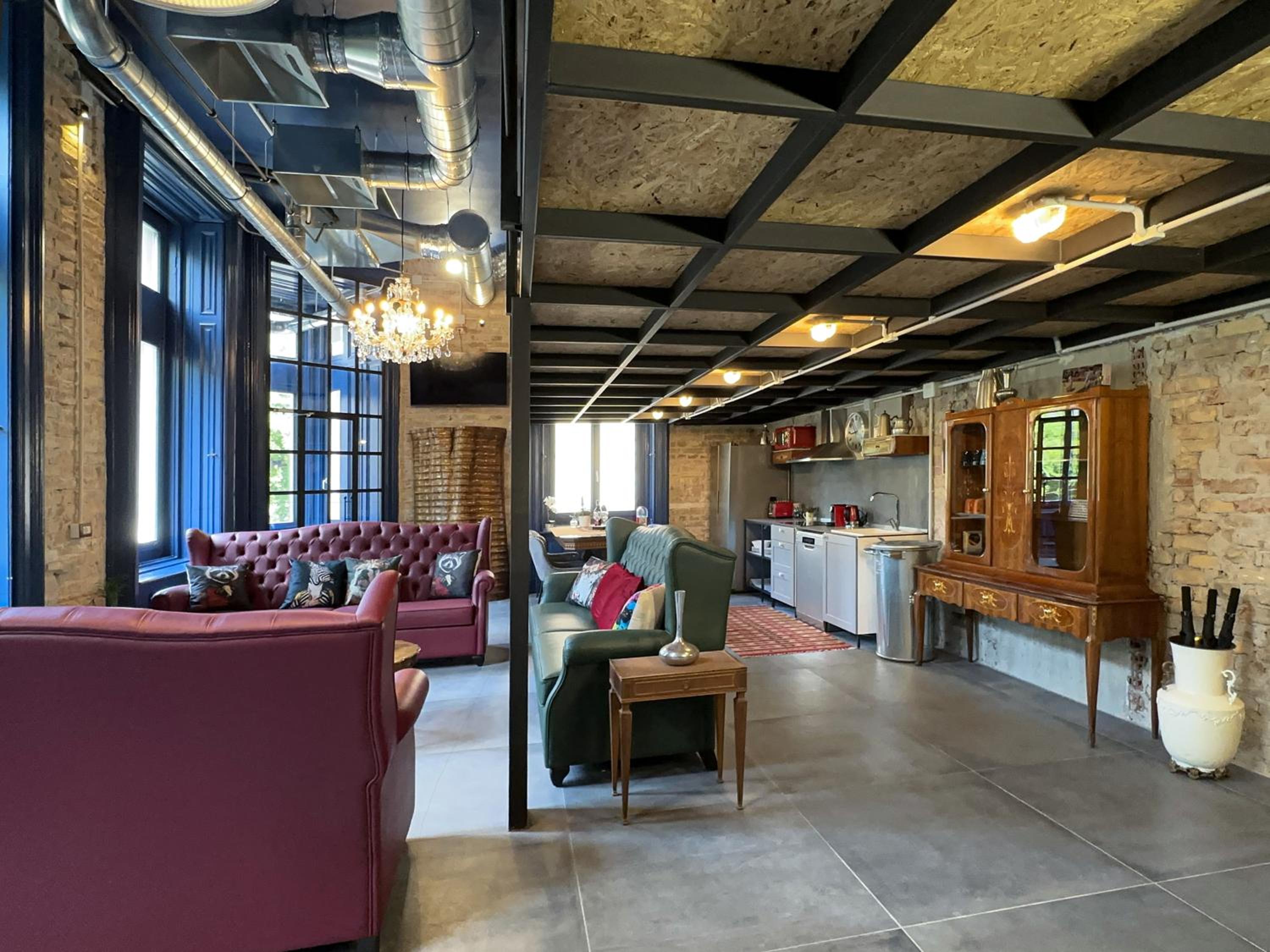 lounge