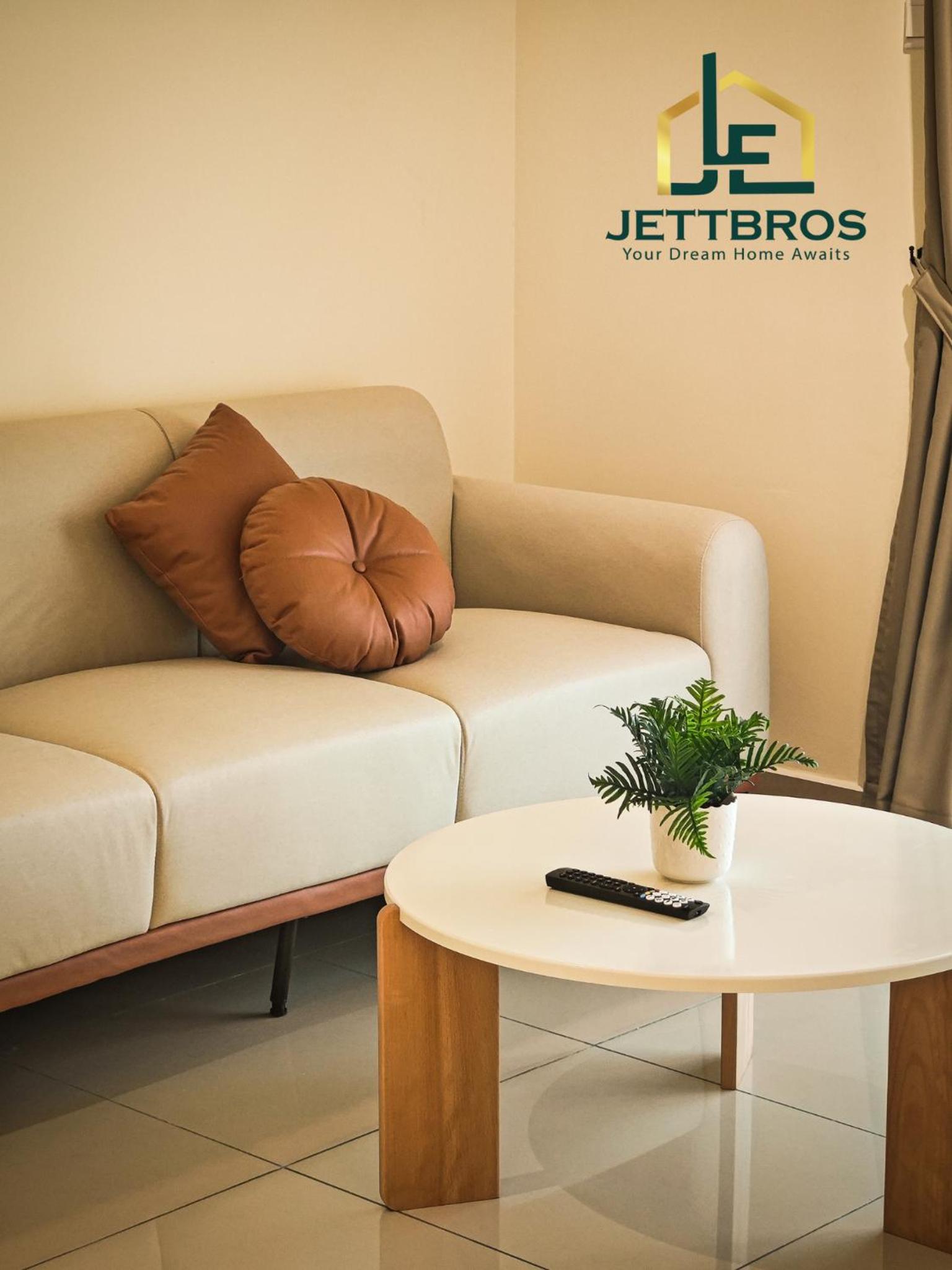 D' Summit Residence By JettBros Johor Bahru