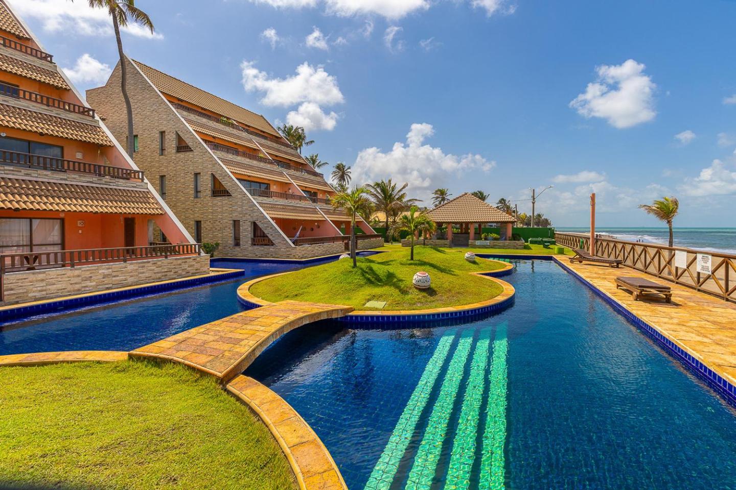 Oceanview A102 - PÉ NA ÁREA - perto do centro, 2 dormitórios, piscina, cozinha, 116m2 view 5