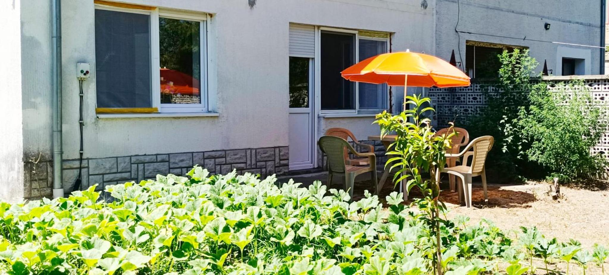 Garden Space home view 5