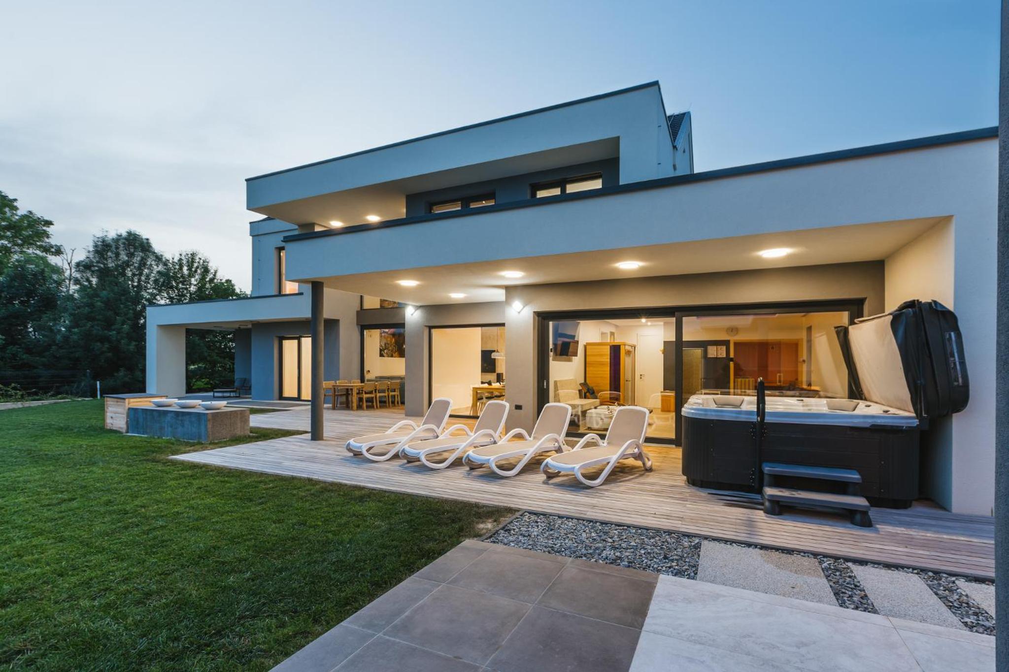 HIRUNDO- villa with saunas and hot tub view 2