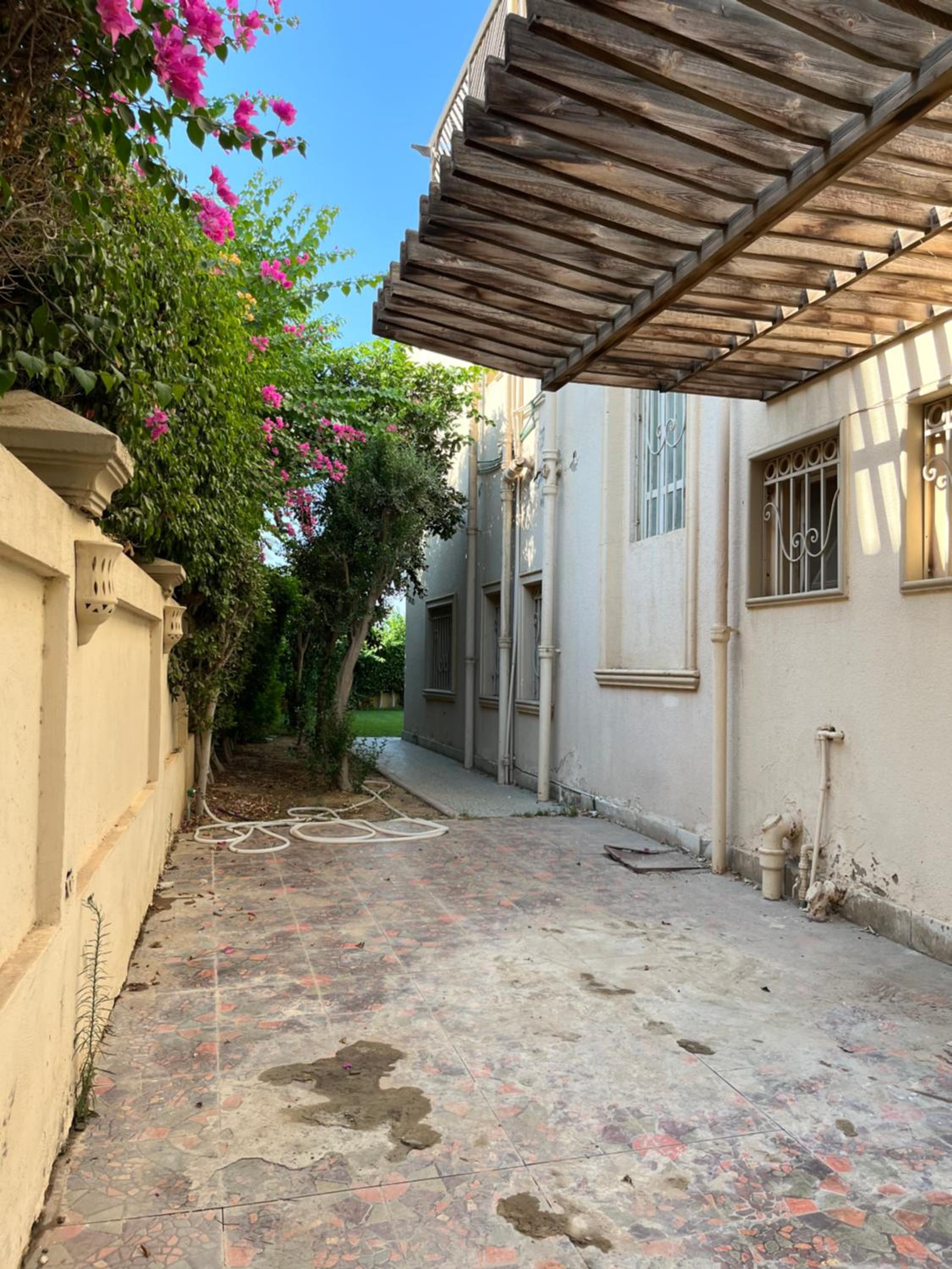 Greens compound villa
