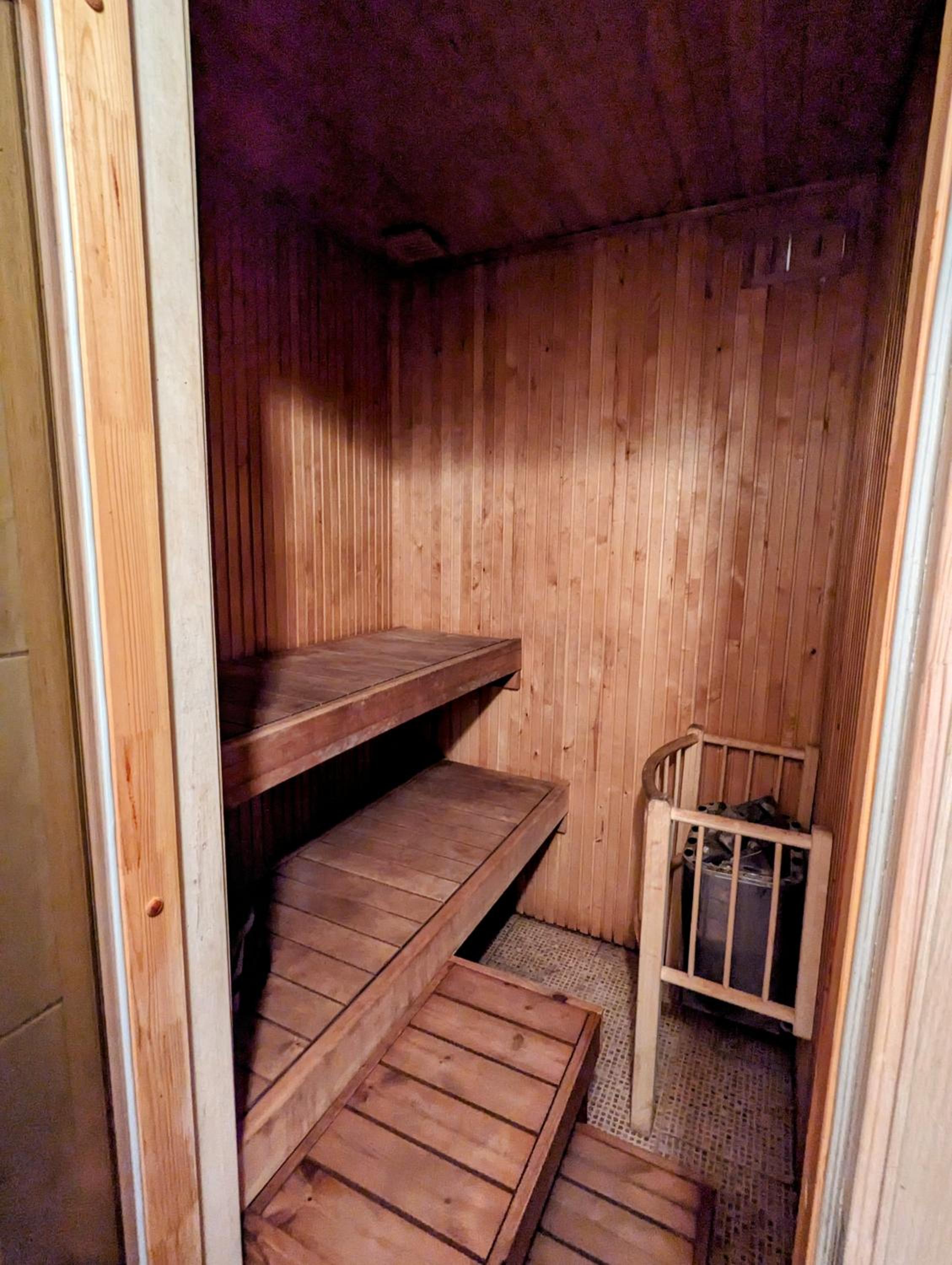 Photo 32