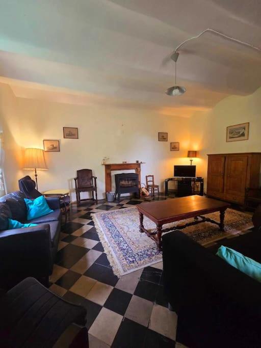 Chateau de Wallay - La grande Ferme