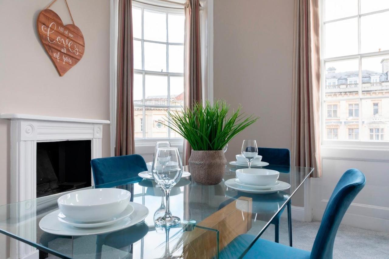 Two Bedroom Duplex Town Centre Serviced Apartment view 3