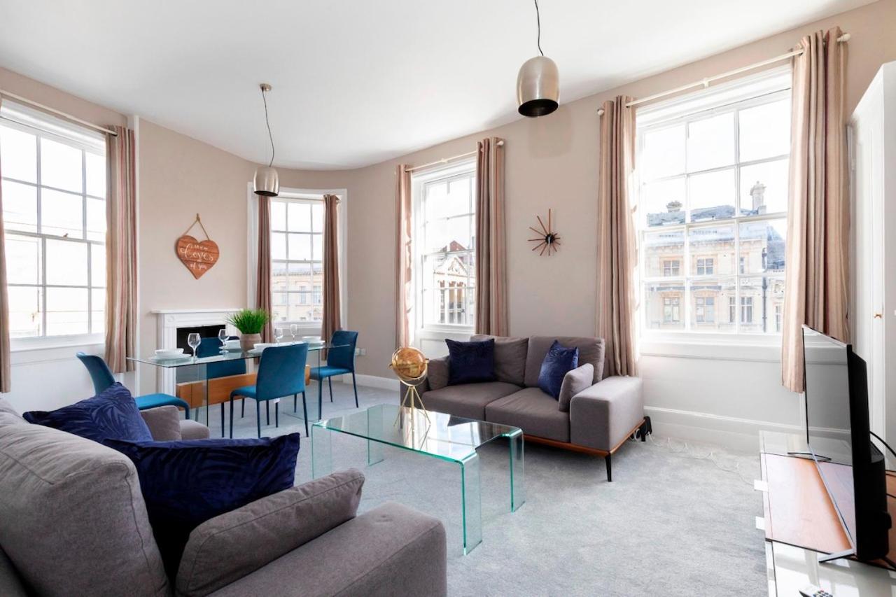Two Bedroom Duplex Town Centre Serviced Apartment view 2