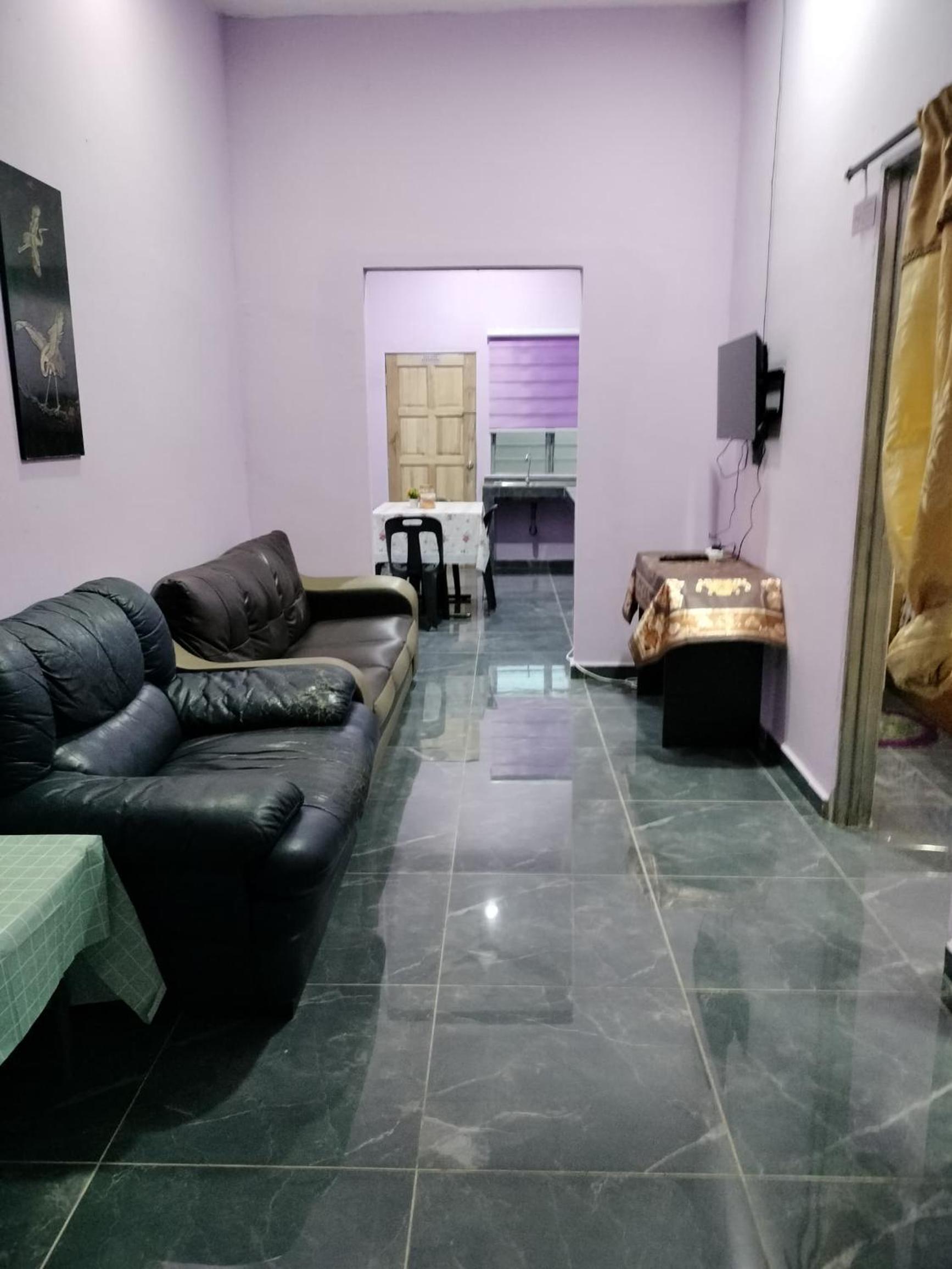 Homestay Razali Village Style