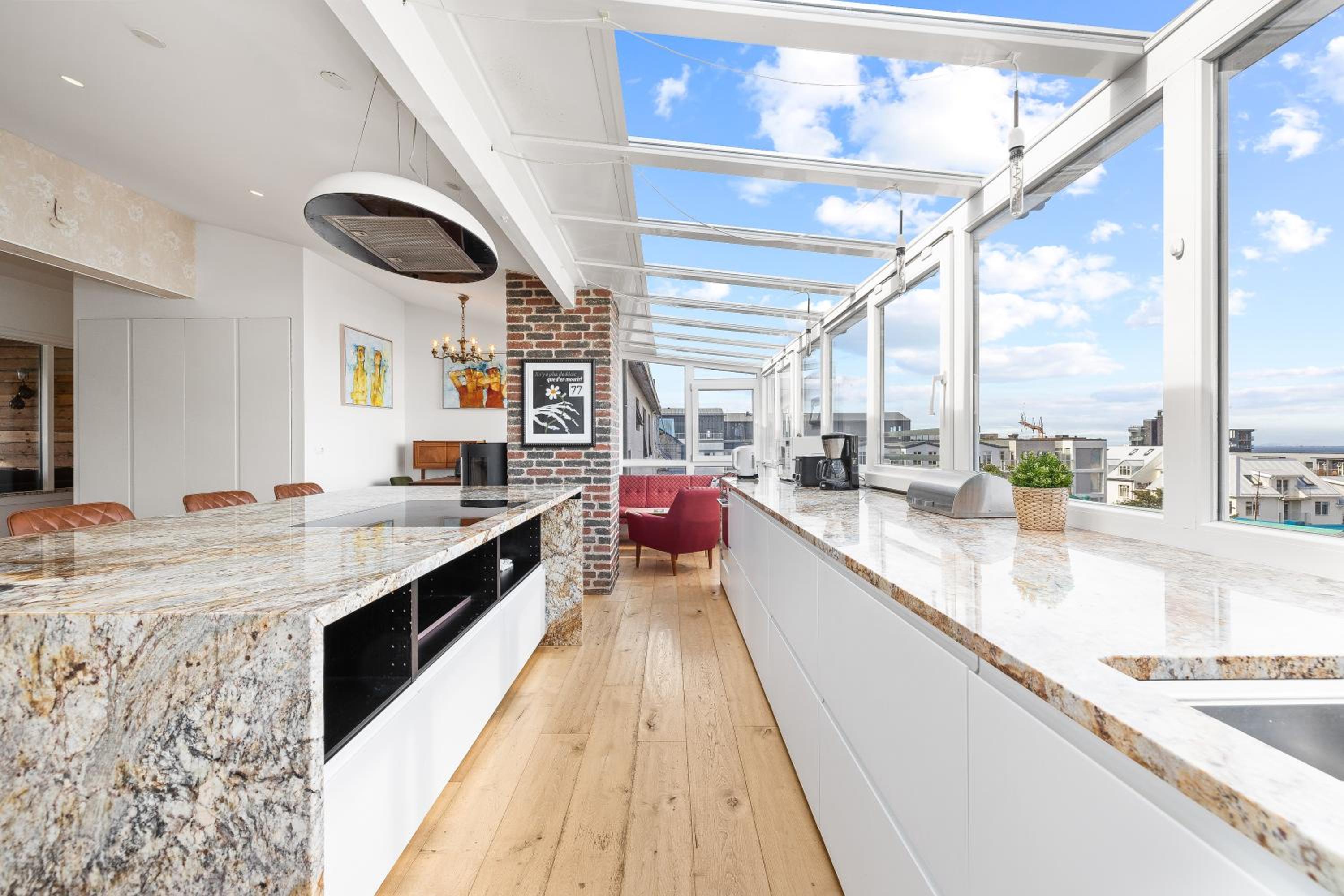 Epicenter Reykjavík Penthouse Apartment