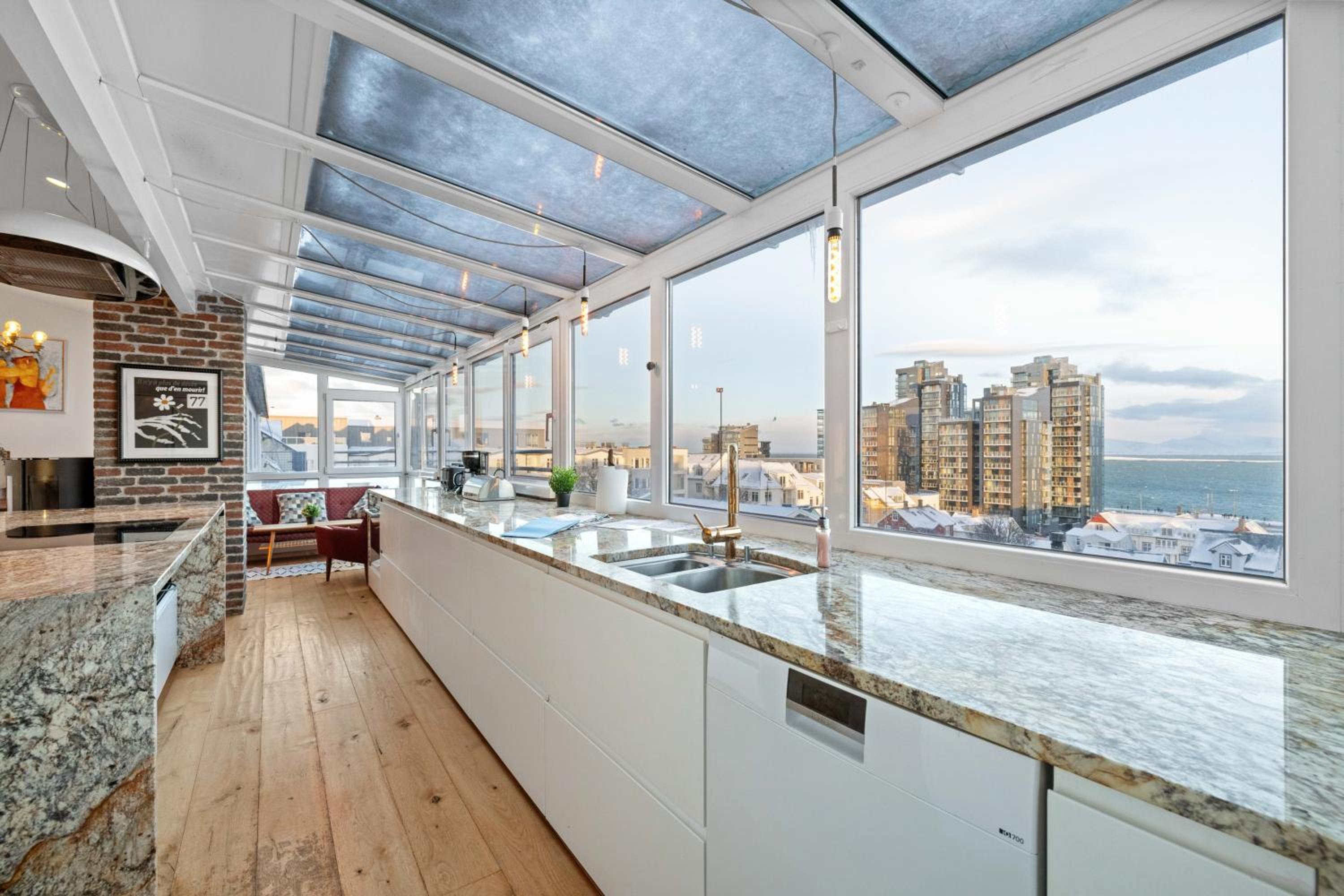Epicenter Reykjavík Penthouse Apartment