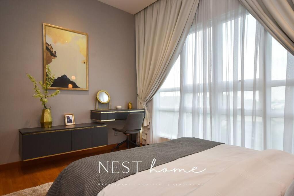 TriTower Designer Suite by Nest Home