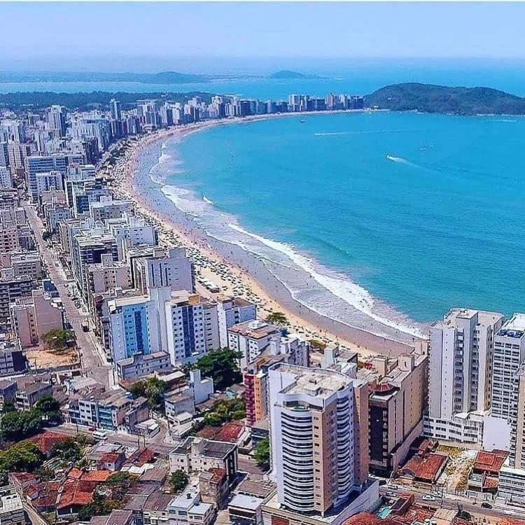 Ivana Imoveis - Vários Aptos de Temporada mesmo Prédio na Praia do Morro