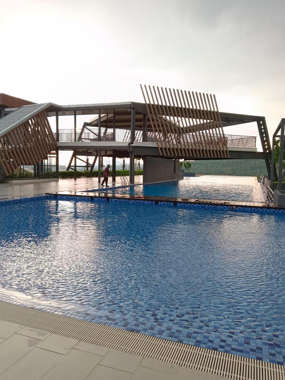 Homestay Teratak Adelia 2, Bangi Avenue Kajang photo 3