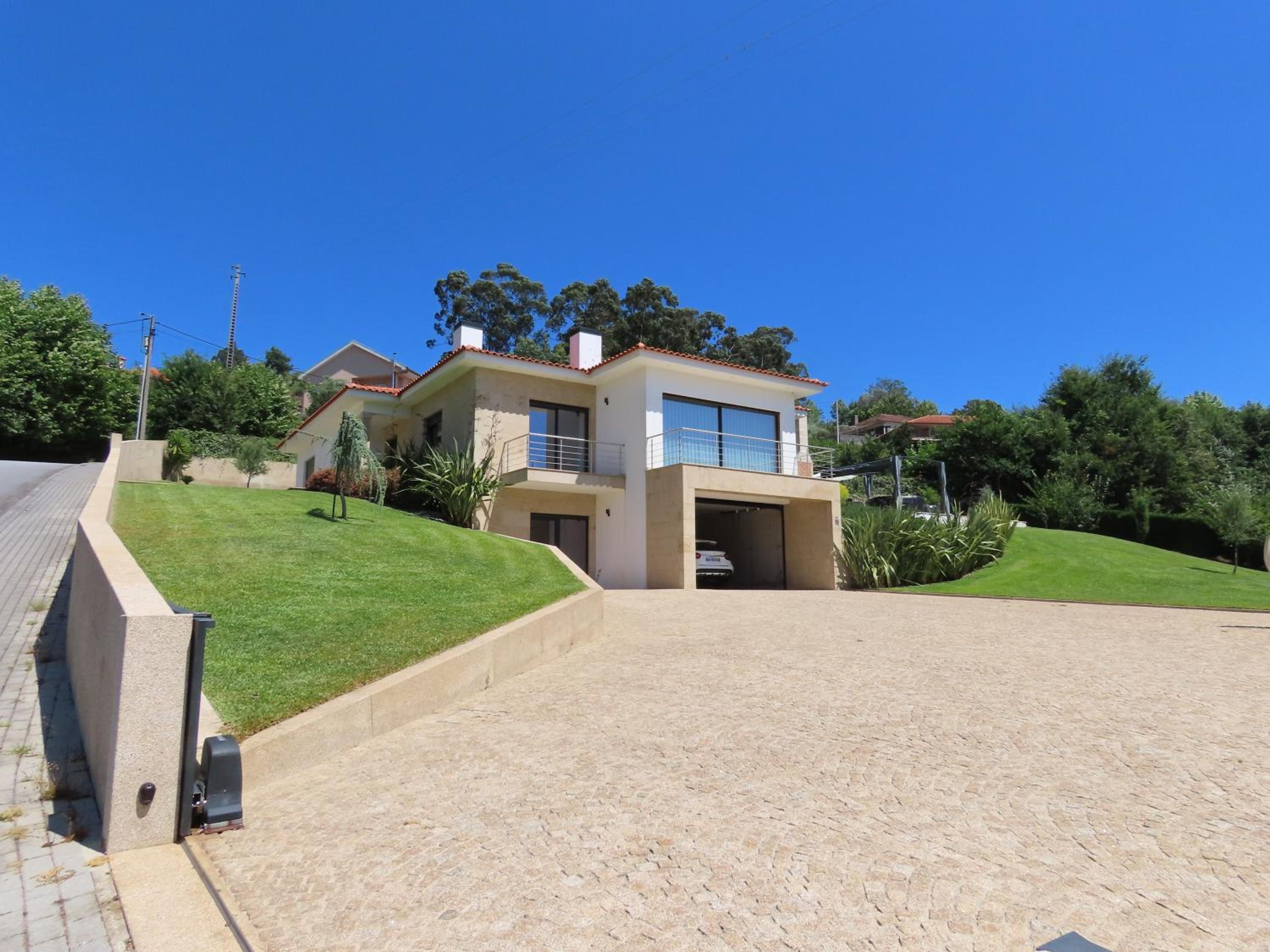 Basto Village House - Eco Smart Luxury Villa view 4