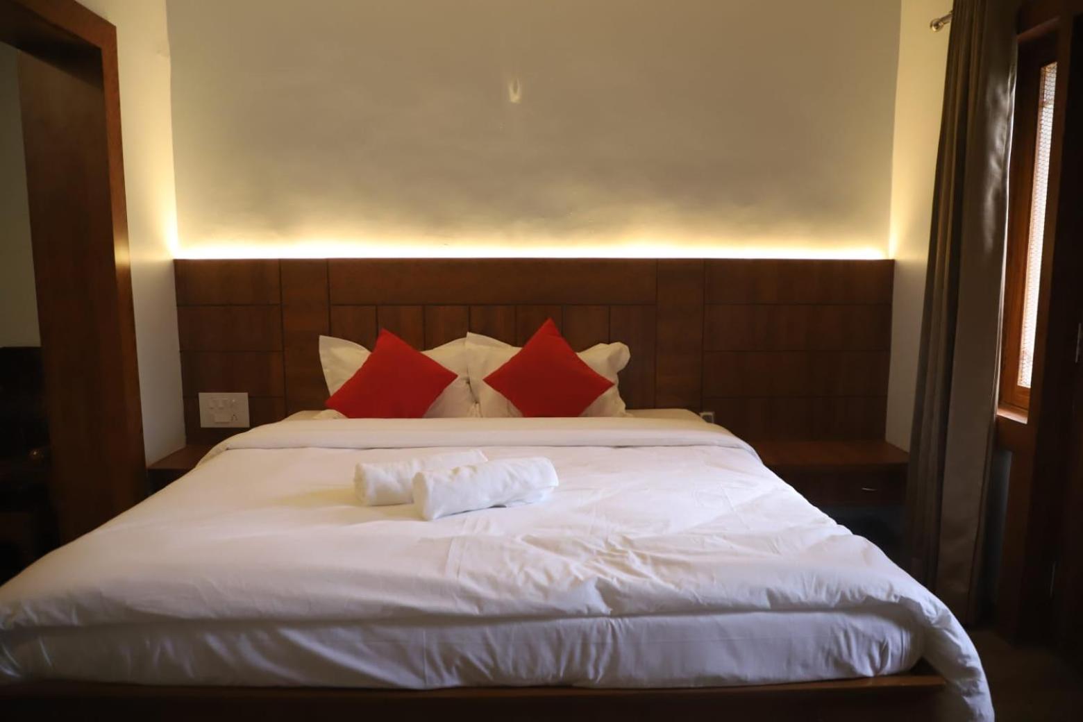 Bhanwar Villas
