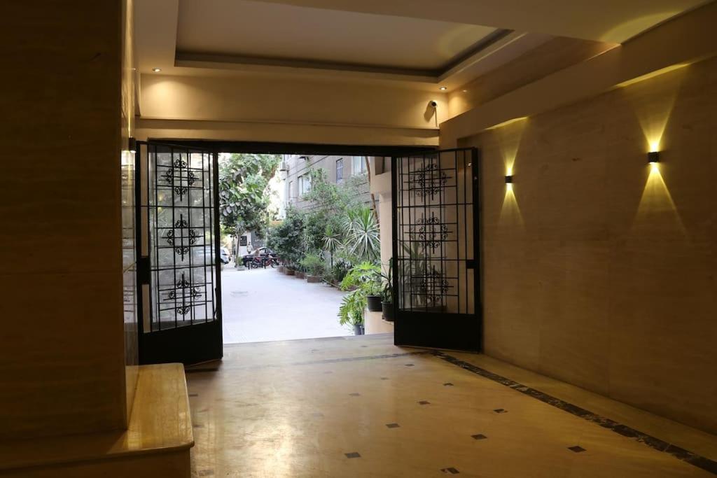 Charming 2BR Apt in Scenic Zamalek - Cosmic 7