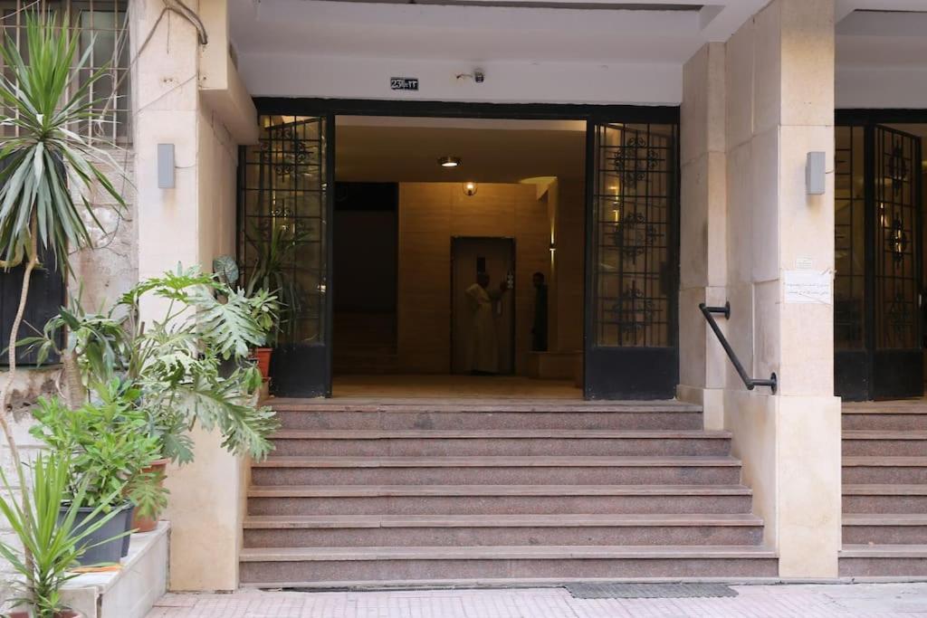 Charming 2BR Apt in Scenic Zamalek - Cosmic 7
