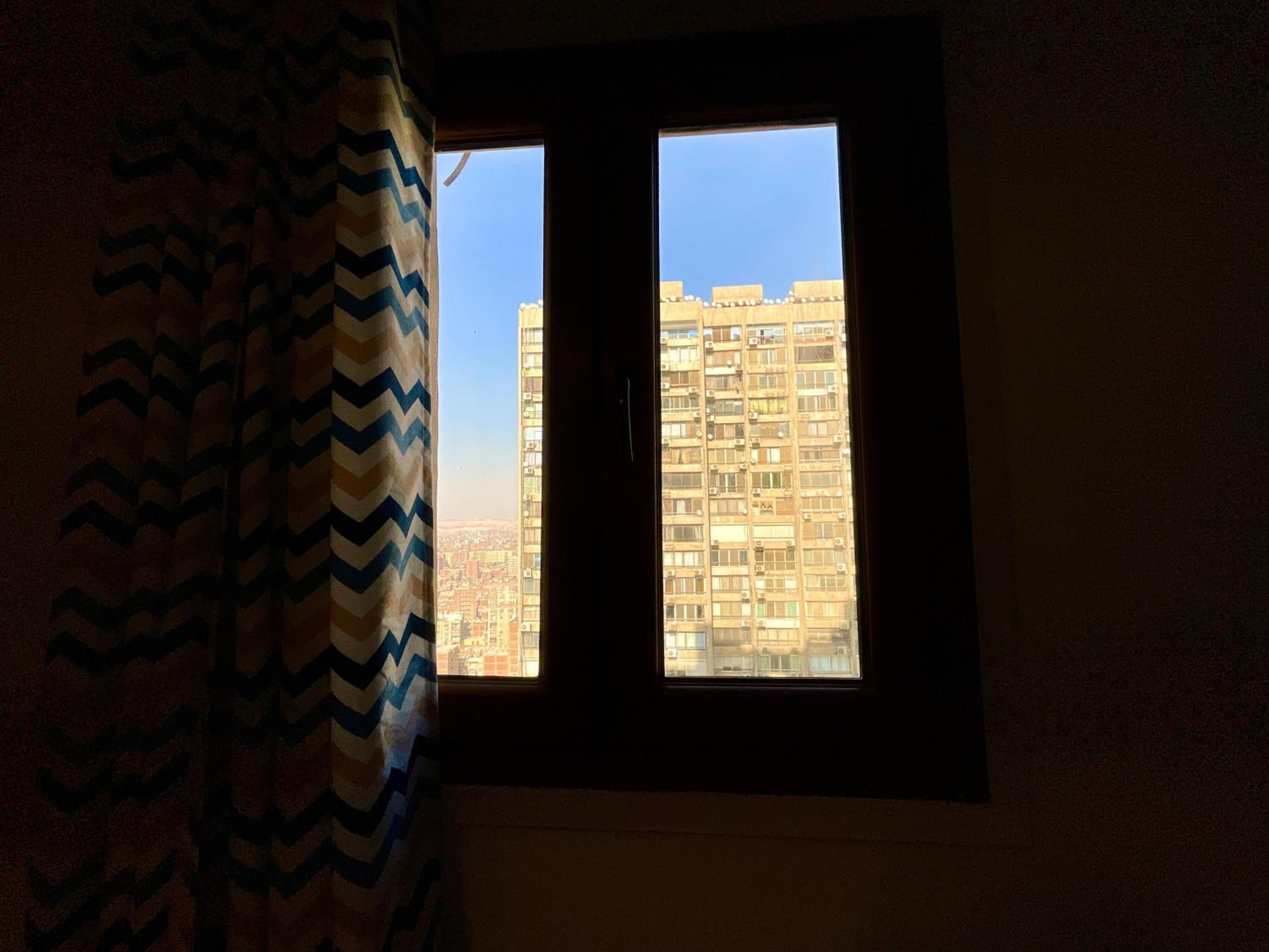 3BR Spacious Apt Overlooking Nile corniche Maadi
