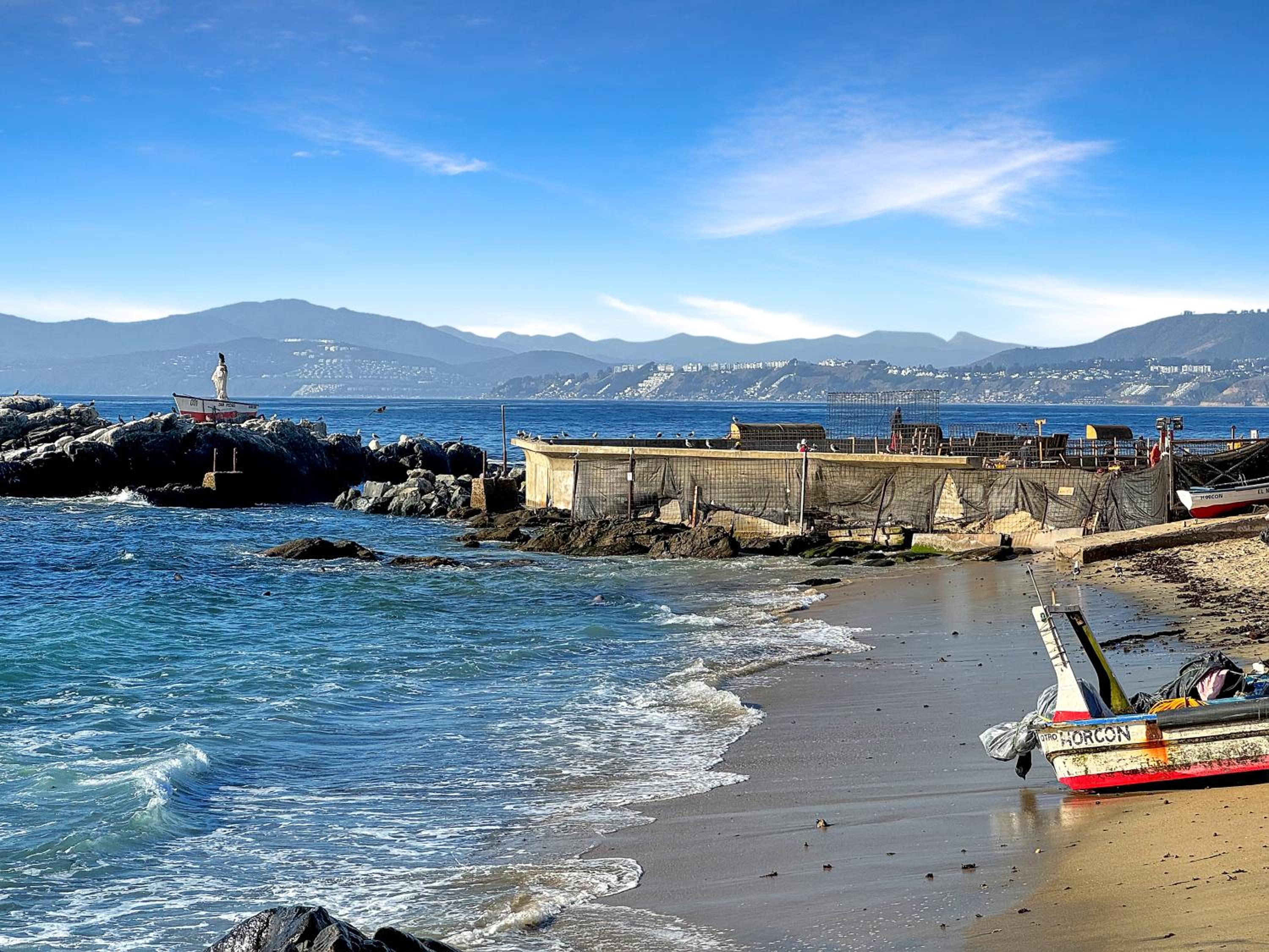Depto Frente al Mar con Piscinas, Quincho, Jacuzzi y Sauna