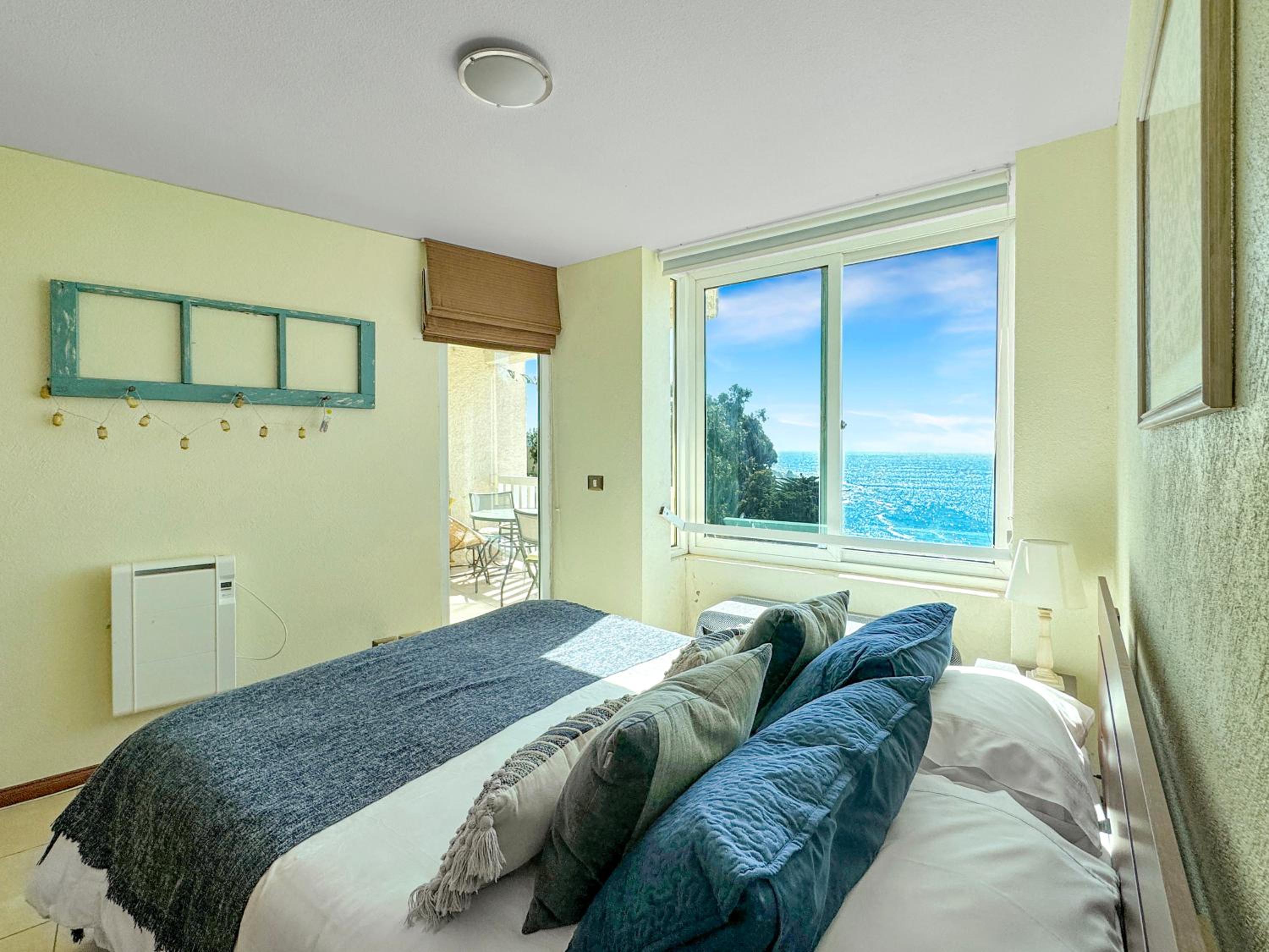 Depto Frente al Mar con Piscinas, Quincho, Jacuzzi y Sauna