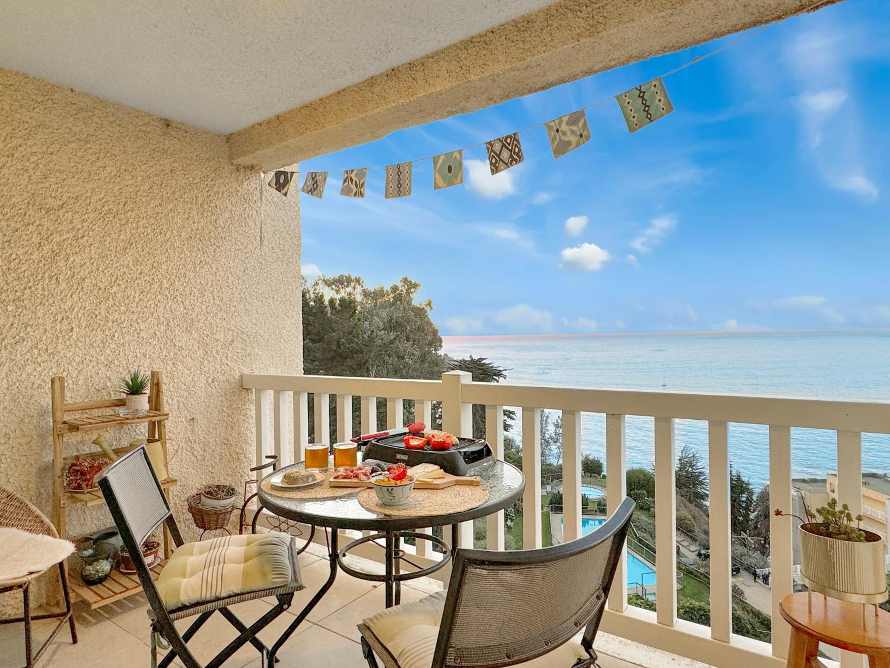 Depto Frente al Mar con Piscinas, Quincho, Jacuzzi y Sauna