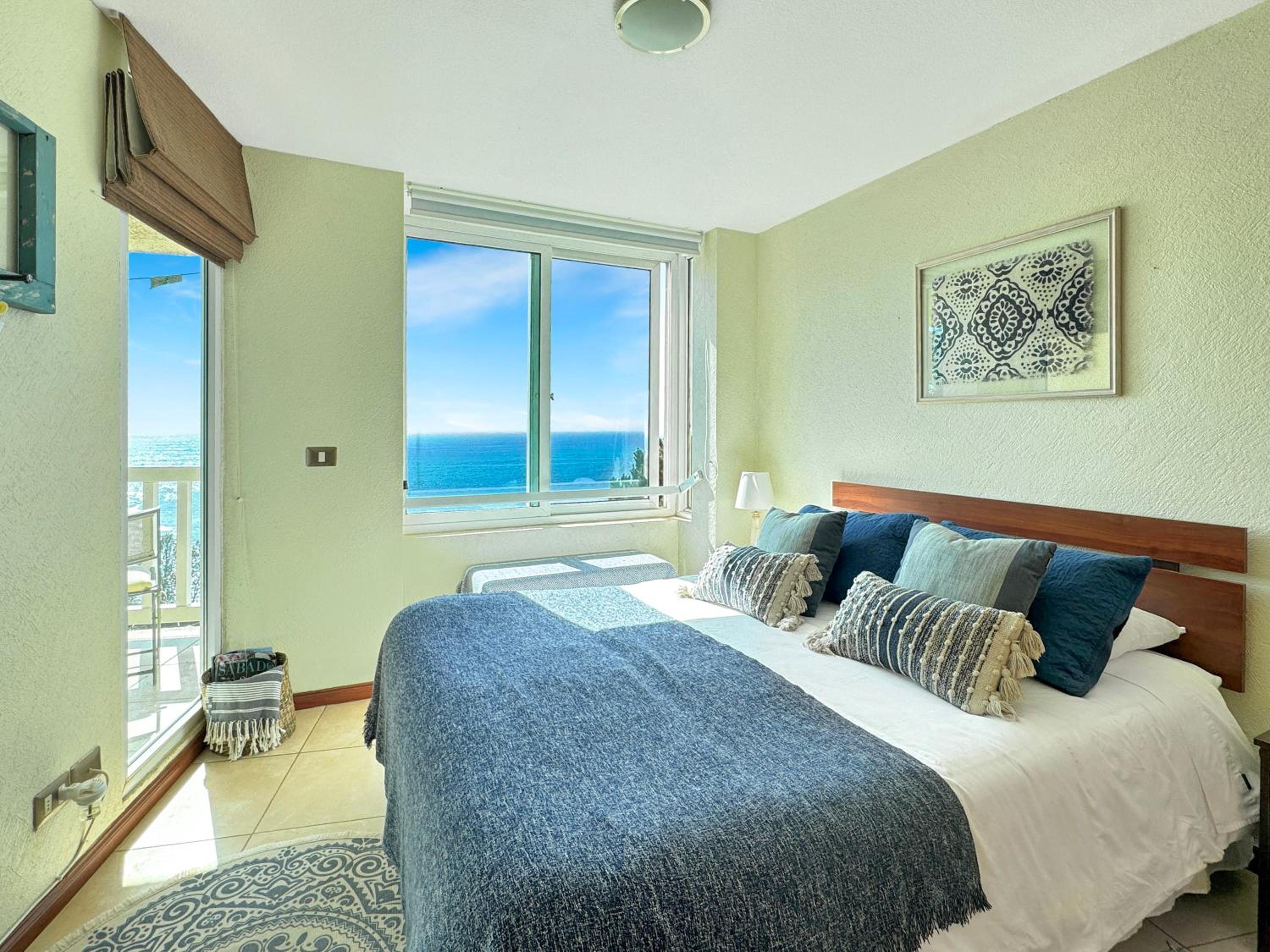 Depto Frente al Mar con Piscinas, Quincho, Jacuzzi y Sauna