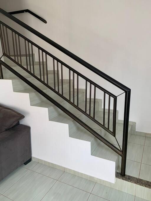 Duplex familiar com piscina de aquecimento solar