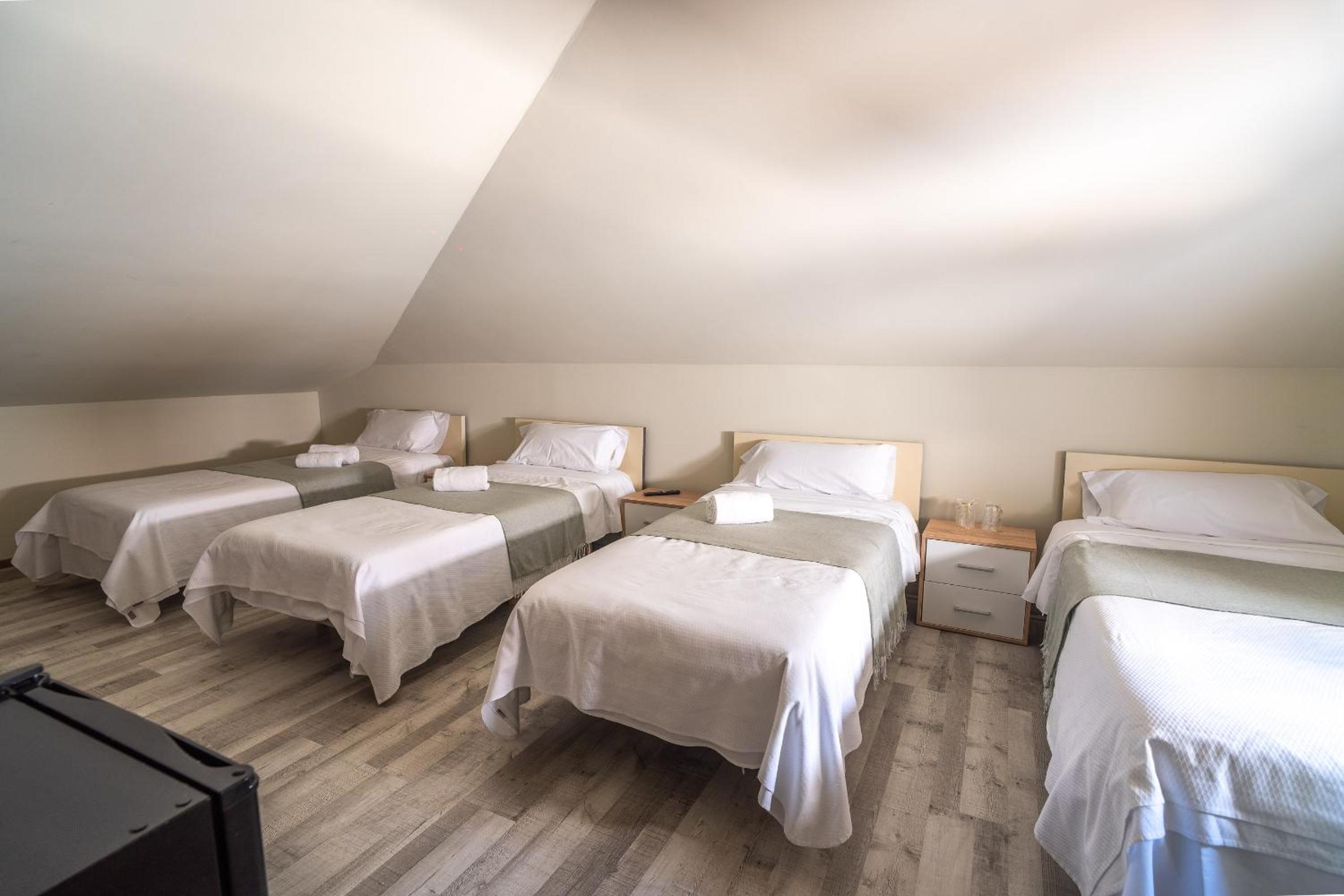 Oliva Rooms 3000