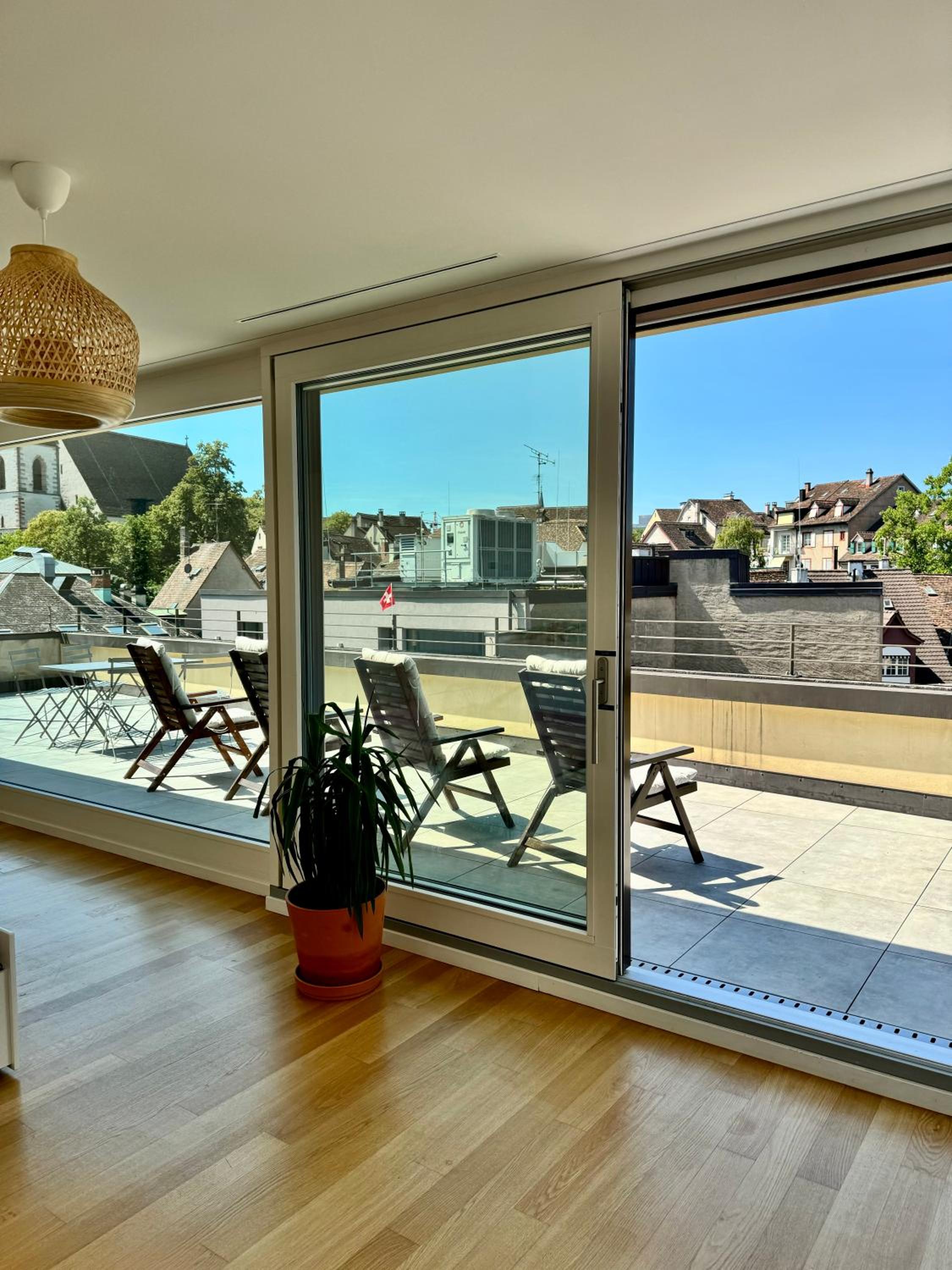 Exclusive Rooftop Duplex Penthouse - 200sqm - 280 Panoramic Views - Downtown