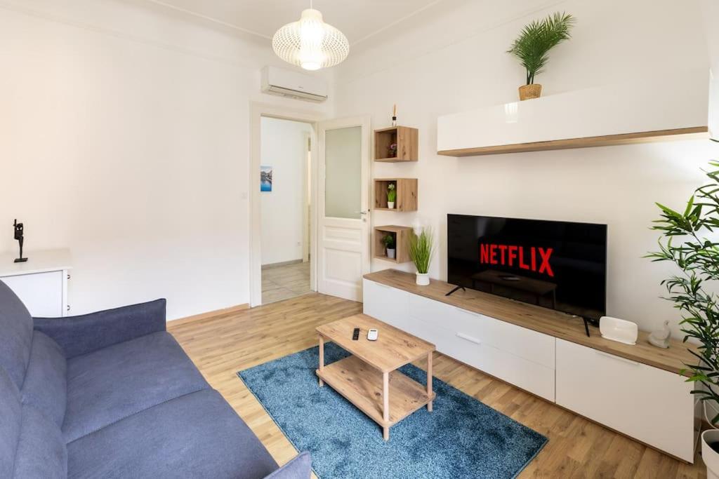 Free Parking & Netflix - Comfort Apartment Gambini view 3