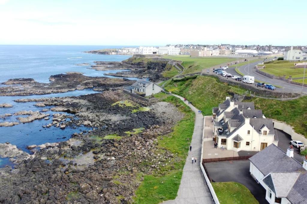 Seascape - Portstewart, NITB approved view 3