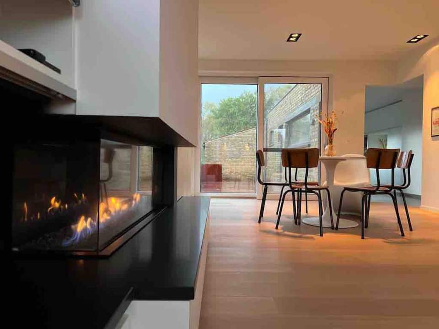 Cosy house with open fireplace and phenomenal garden