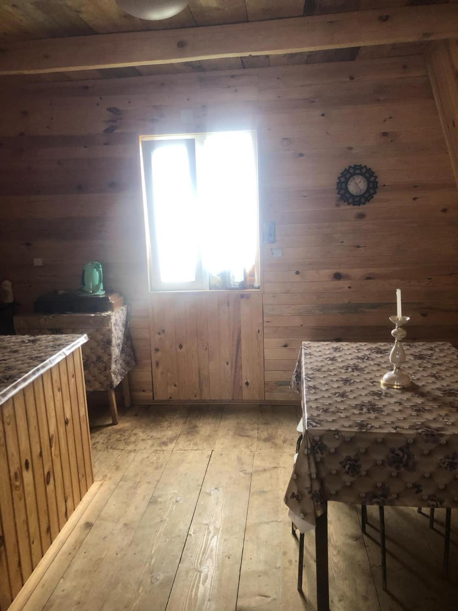 Cloudtop hut