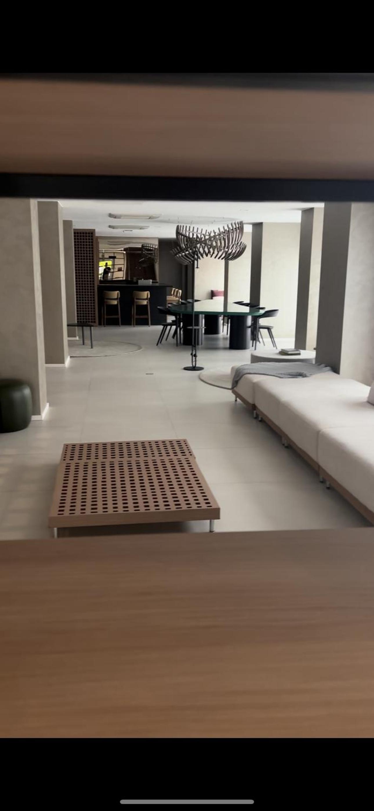 Studio na Vila Mariana com linda vista no 15 e 17 andar