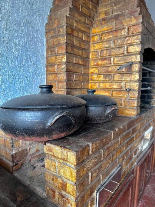 Casa com 5 suítes em Condomínio