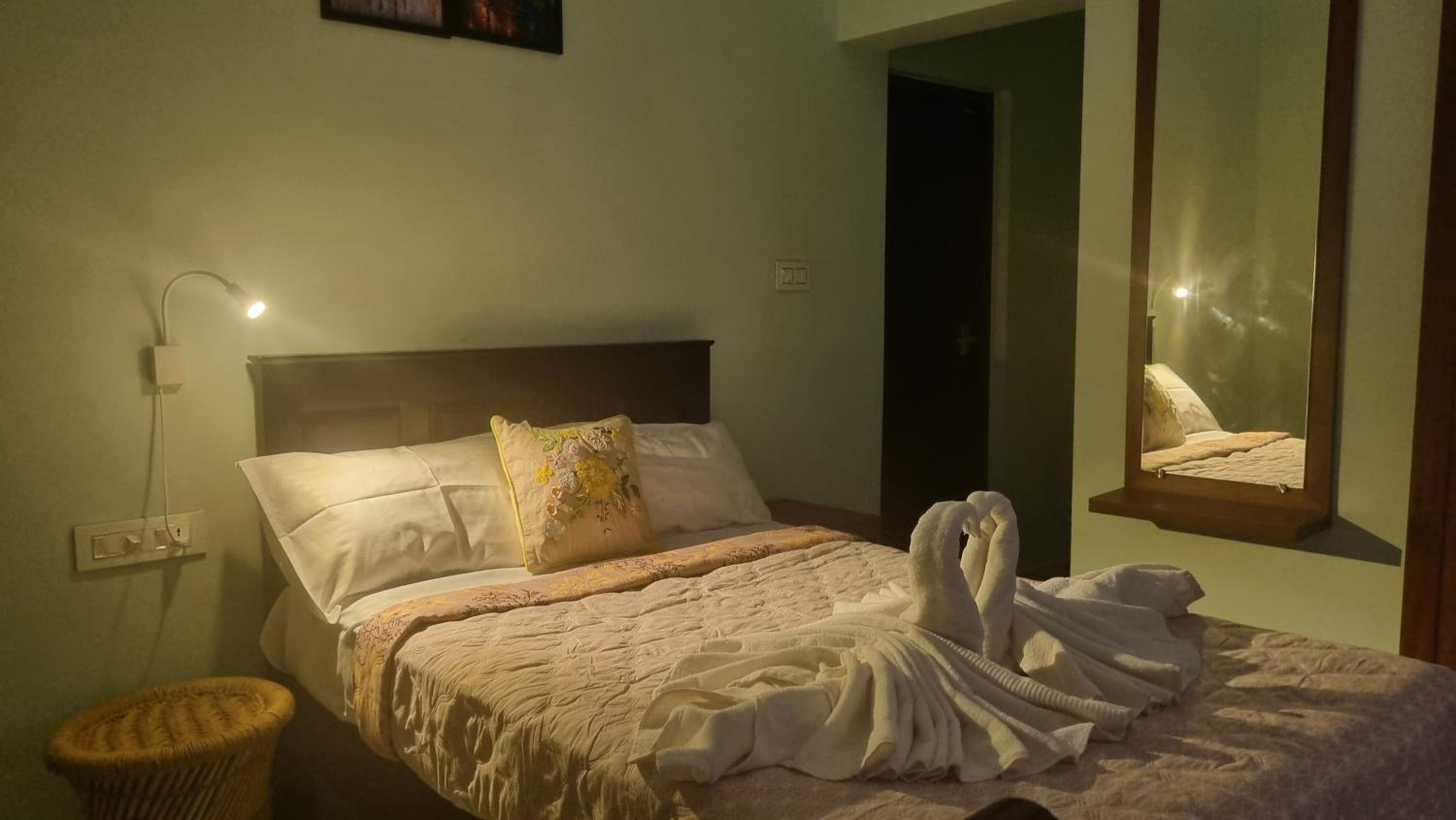 Angel Homestay Paravoor view 2