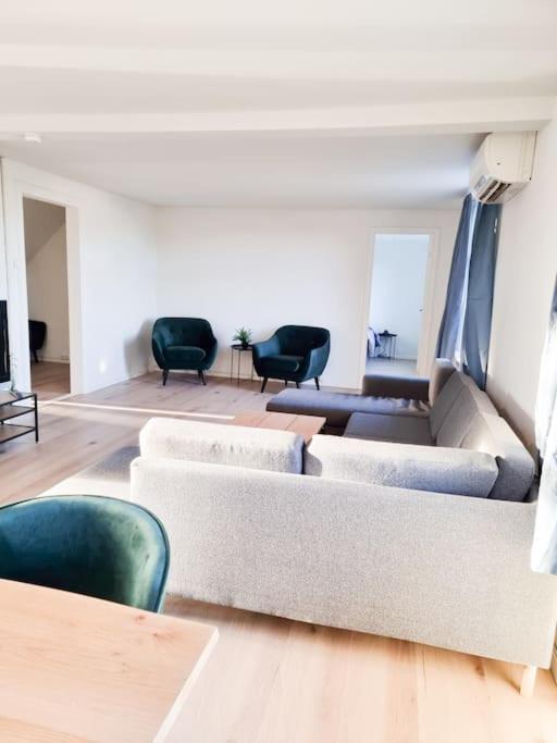 Stort hus med 7 soverom på Eik view 5